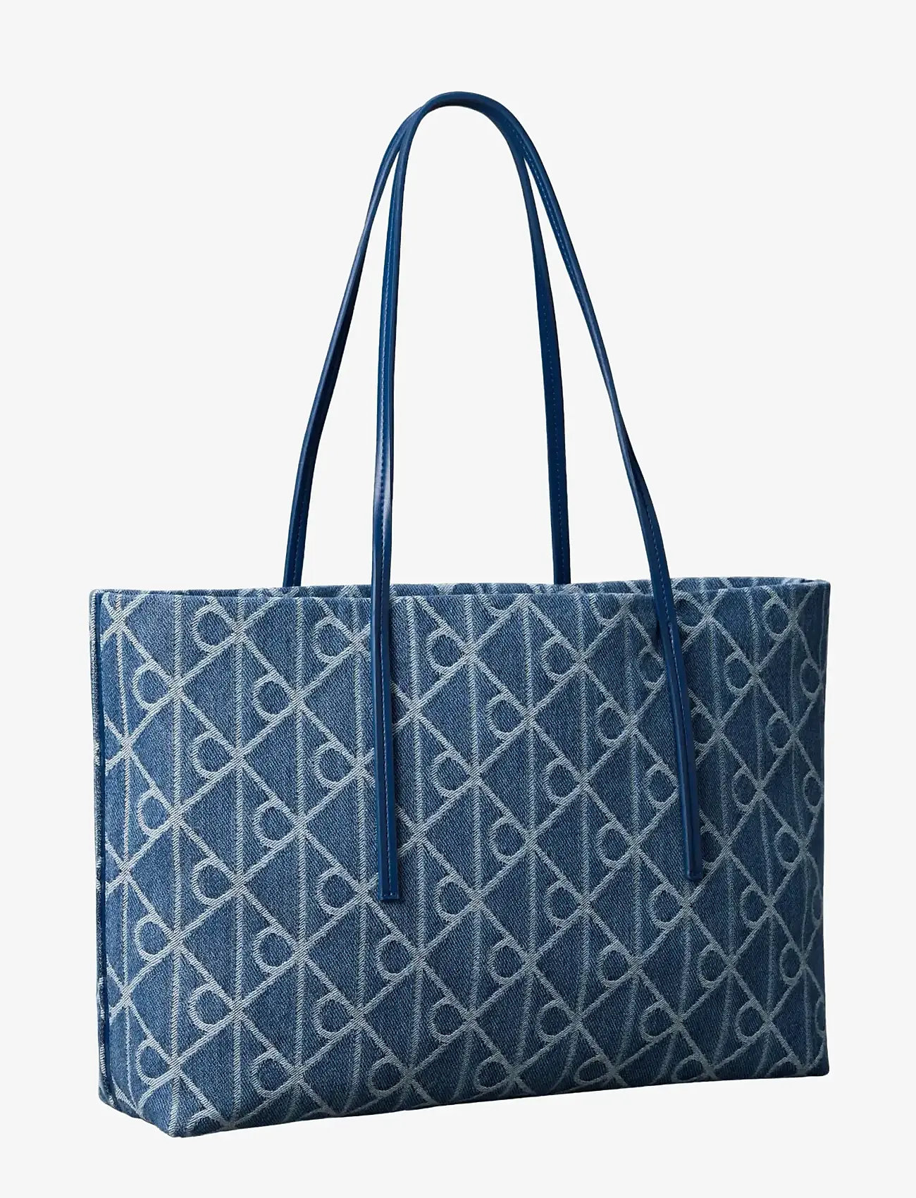 Calvin Klein - EMBLEM AOP DENIM TOTE W/ POUCH - shoppere - denim jqd medium wash - 1