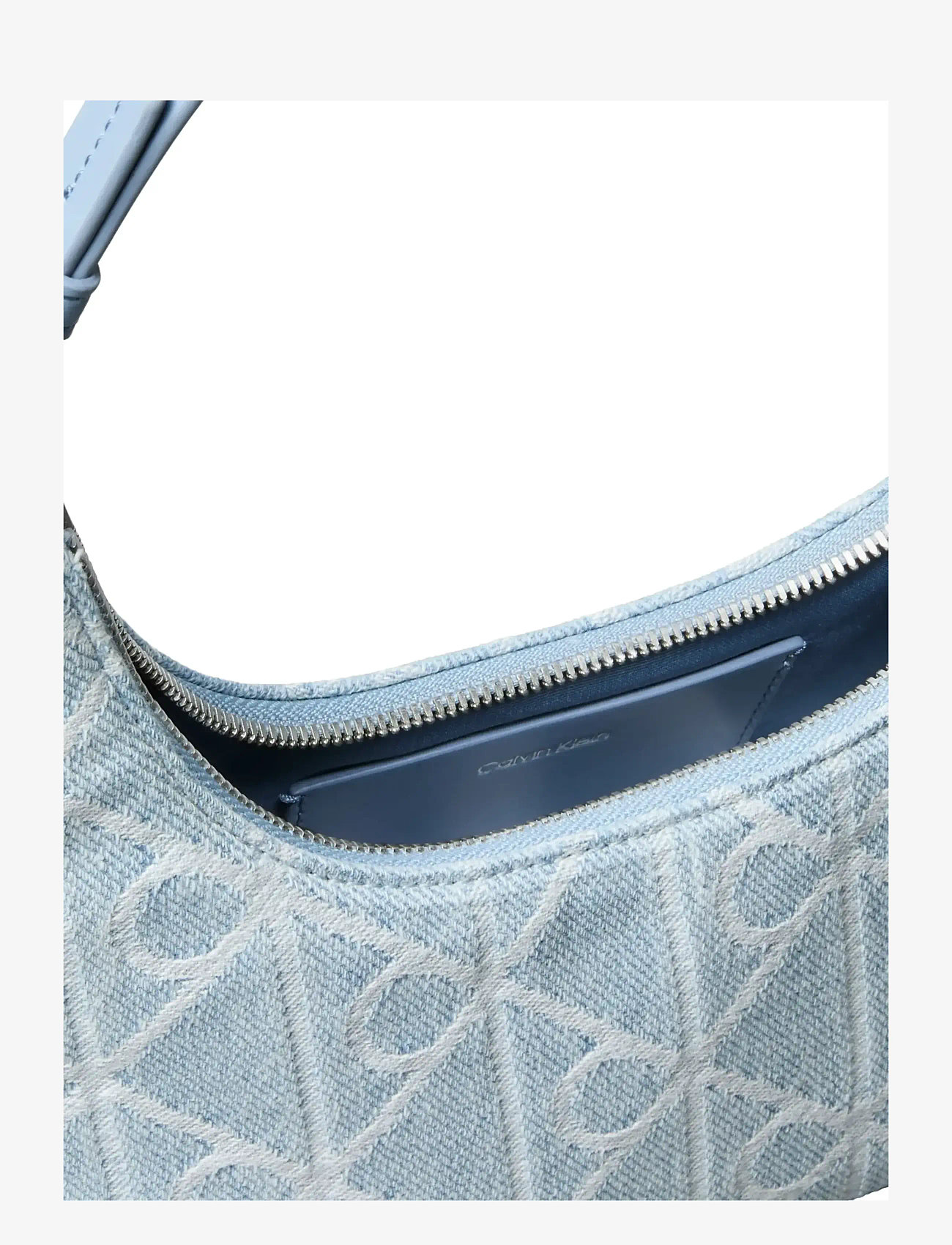Calvin Klein - EMBLEM AOP DENIM SHOULDER BAG - alltags-style - denim jqd light wash - 2