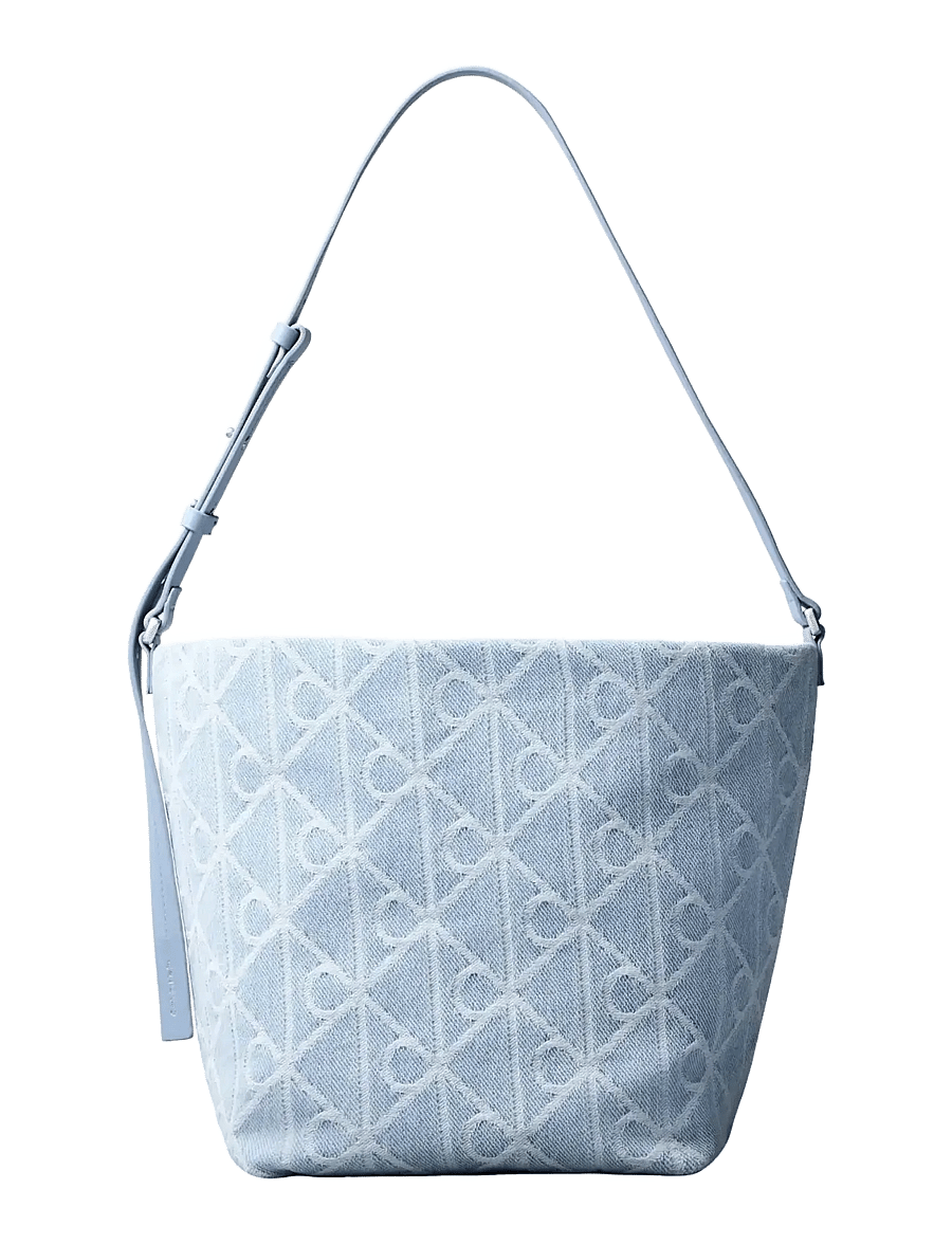 Calvin Klein - EMBLEM AOP DENIM BUCKET - alltags-style - light wash - 0