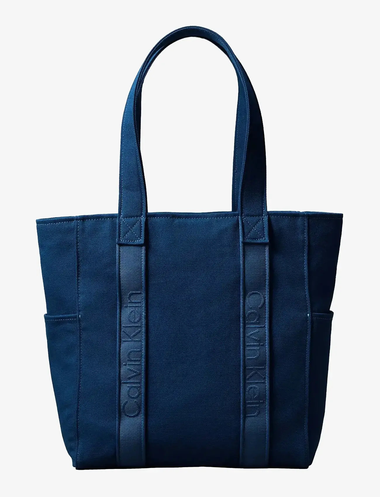 Calvin Klein - WEBBING STRAP CANVAS TOTE - shoppingväskor - ensign blue - 0