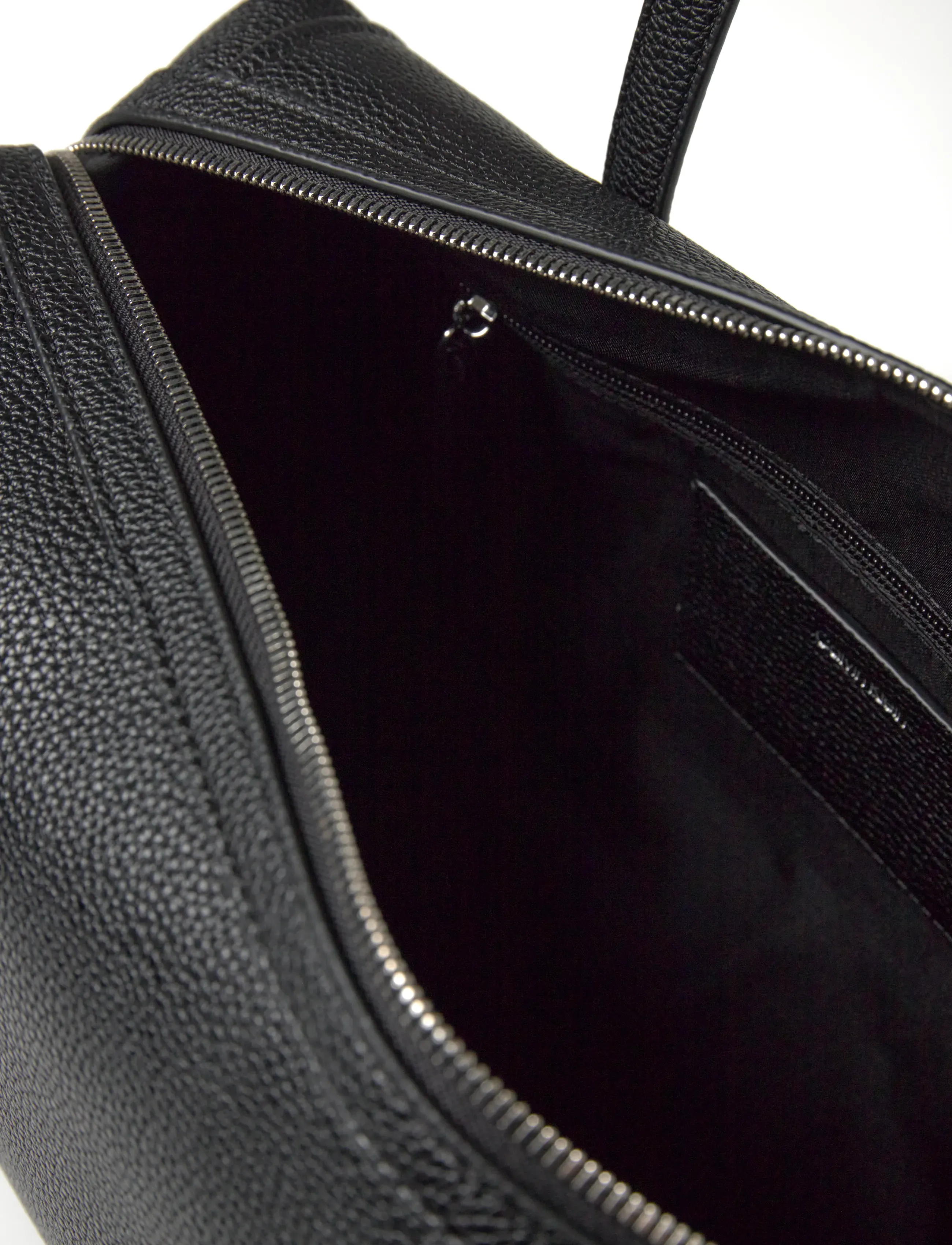 Calvin Klein - EMBLEM HW PEBBLE DOCTOR SHOULDER - hverdags stil - black - 5