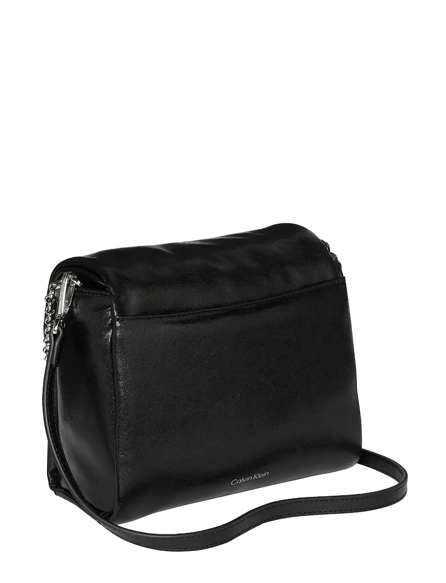 Calvin Klein - EMBLEM HW PADDED CROSSBODY - crossbody bags - black - 1