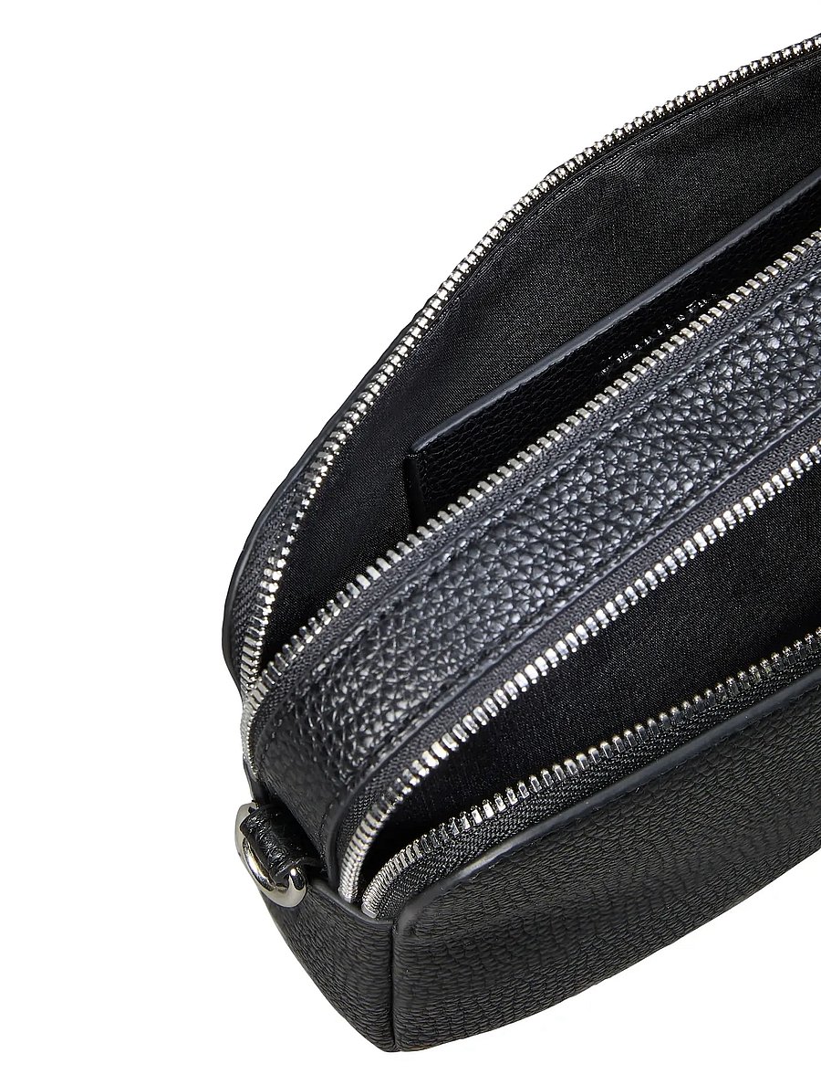 Calvin Klein - WEBBING 2X STRAP CAMERA BAG - shoulder bags - black shiny nickel - 2