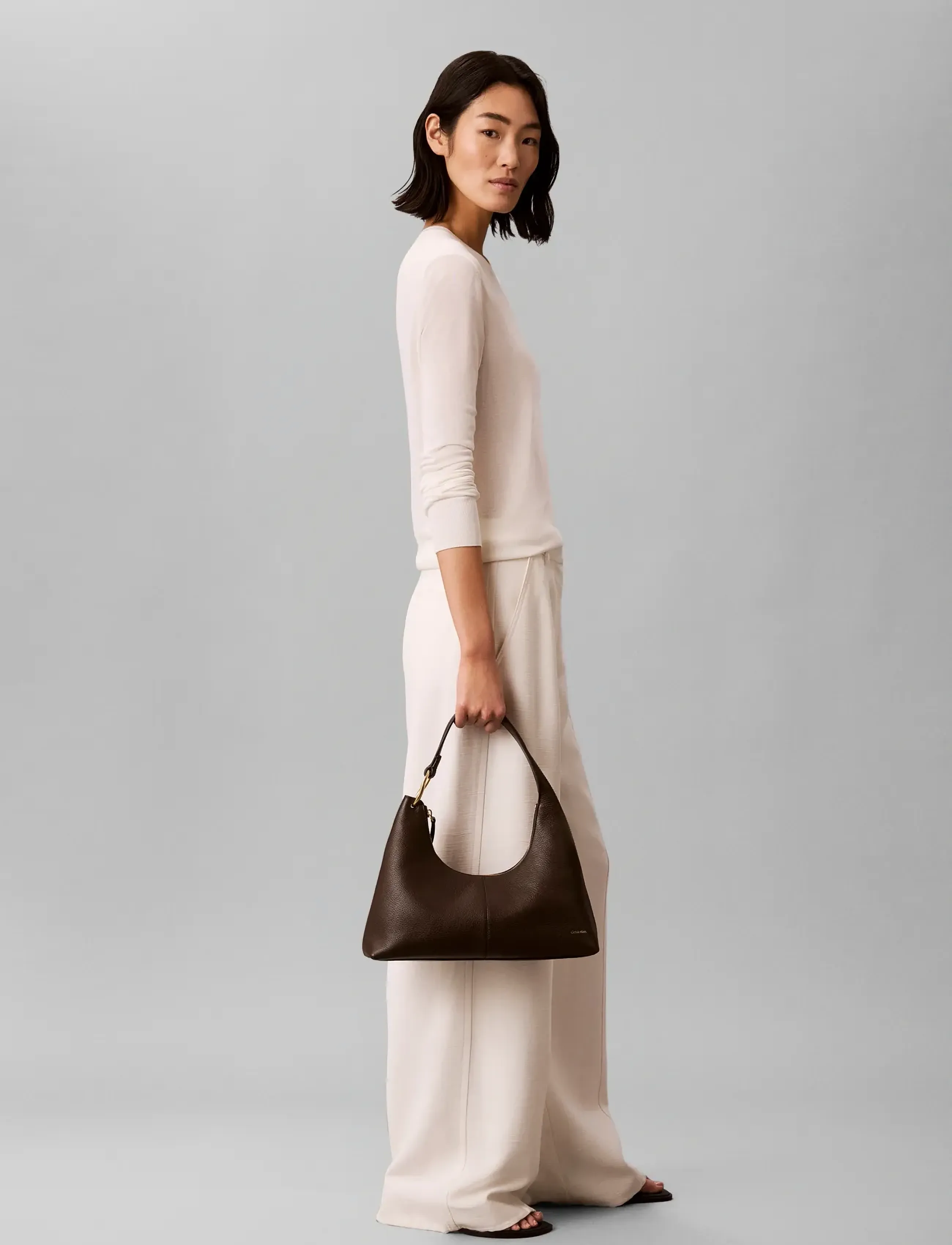 Calvin Klein Slouchy Leather Shoulder Bag, Kvinder, Slouchy Skuldertaske, Brun, Str: ONE SIZE