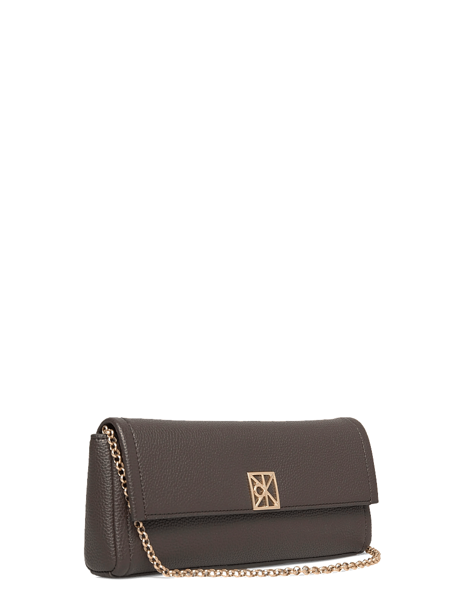 Calvin Klein - EMBLEM HW PEBBLE CLUTCH - besondere anlässe - delicioso - 2