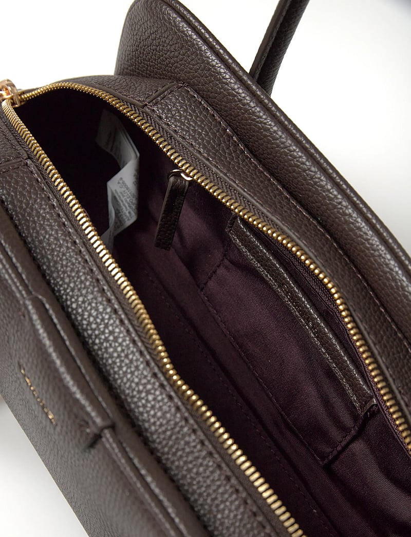 Calvin Klein - EMBLEM TRIO PEBBLE SHOULDER BAG - hverdags stil - delicioso - 5