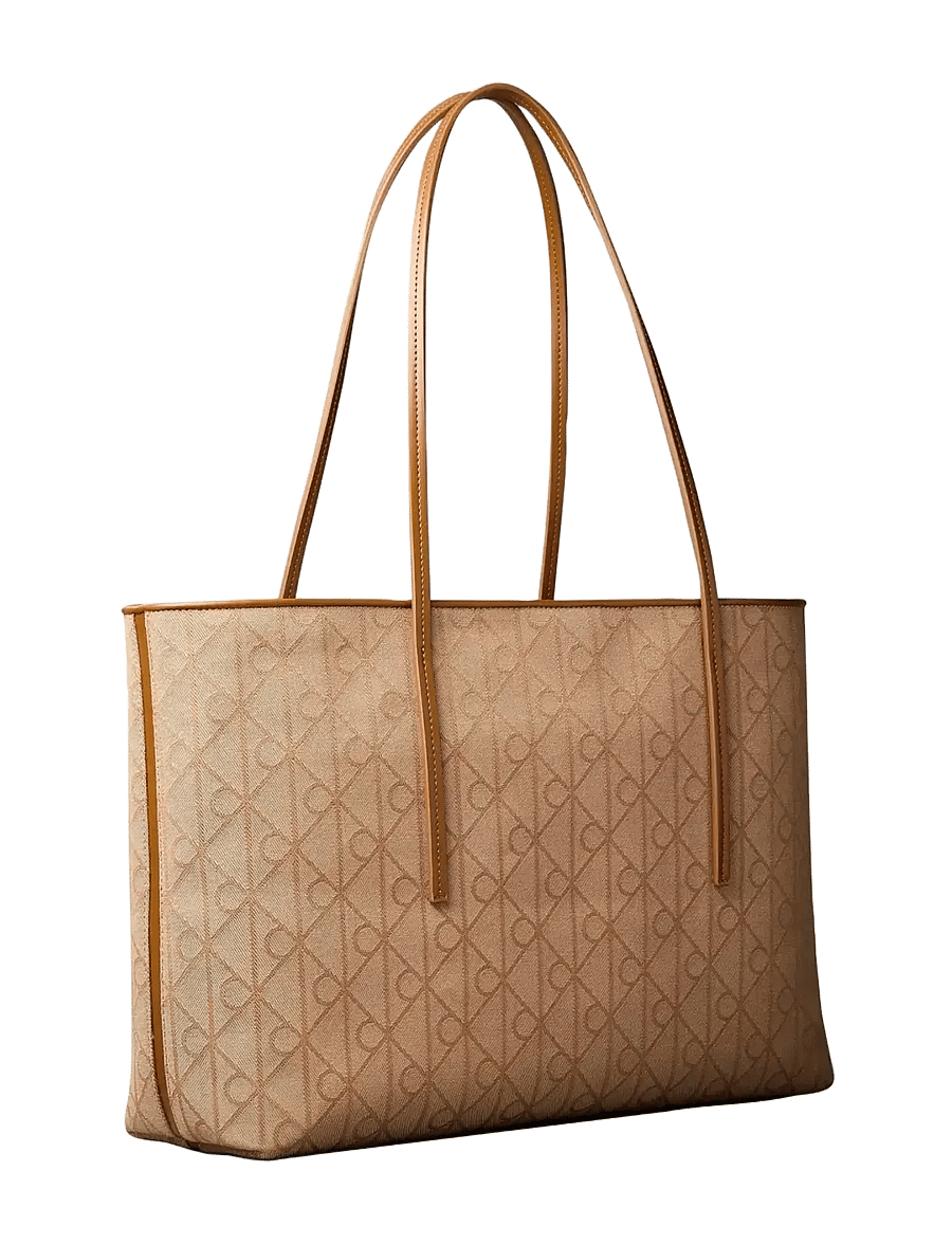 Calvin Klein - EMBLEM AOP JACQUARD TOTE W/POUCH - kandekotid - cornstalk monks robe aop - 1