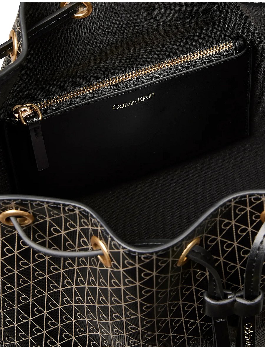 Calvin Klein - EMBLEM AOP DRAWSTRING BUCKET - bucket bags - black aop - 3