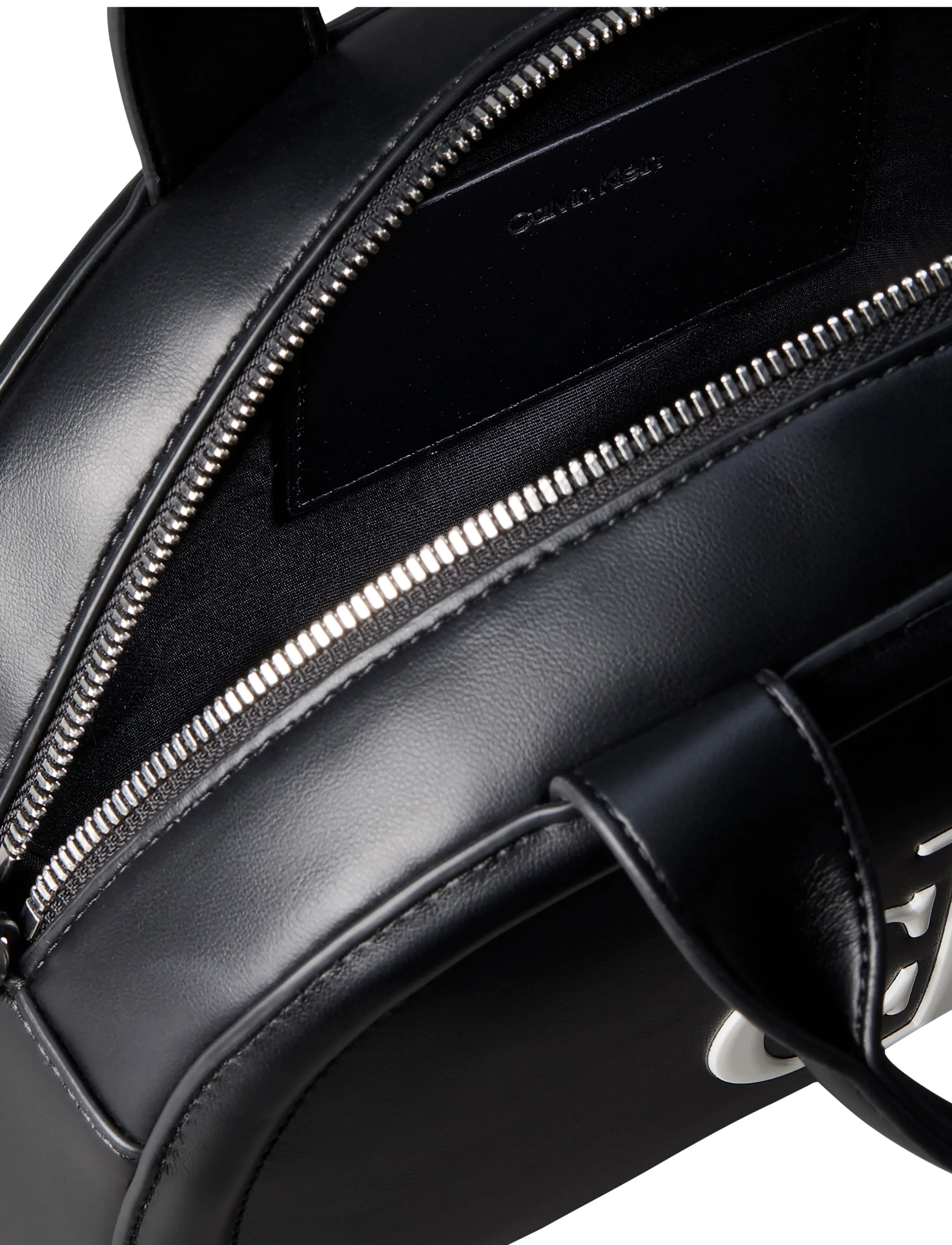 Calvin Klein - BOLD CK DOME CROSSBODY - erilised sündmused - black white - 3