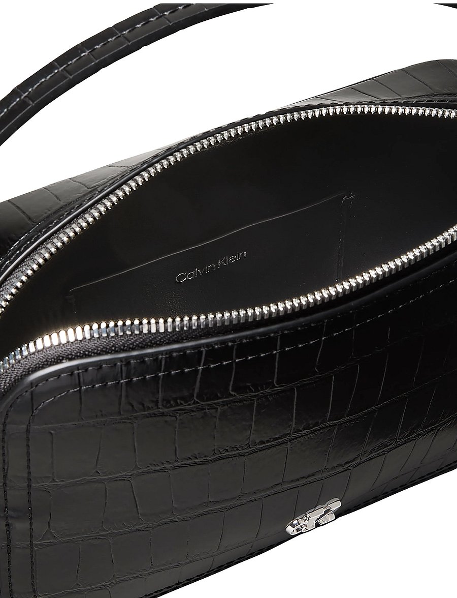 Calvin Klein - CK CROC CAMERA BAG - crossbody bags - black - 2