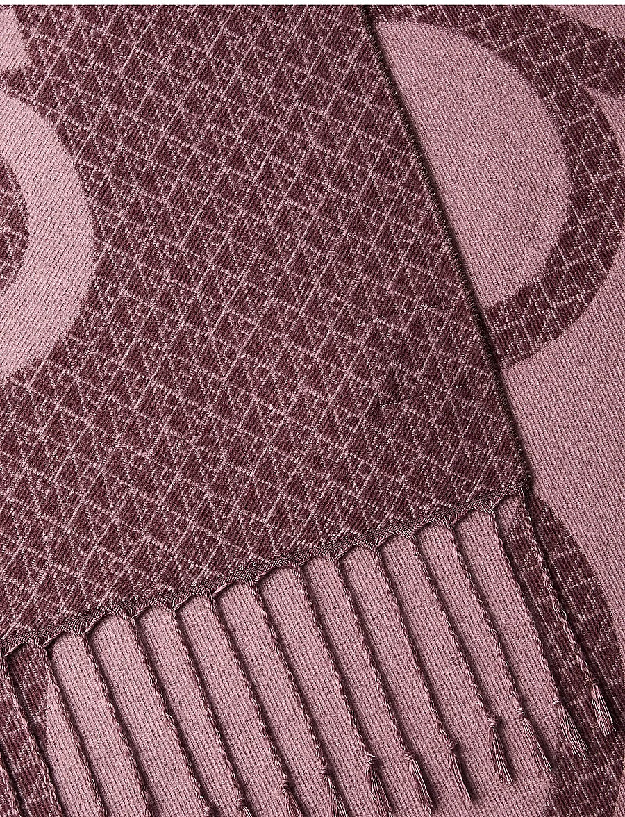 Calvin Klein - AOP BOLD LOGO WOVEN MW SCARF - halstørklæder - fudge - 2