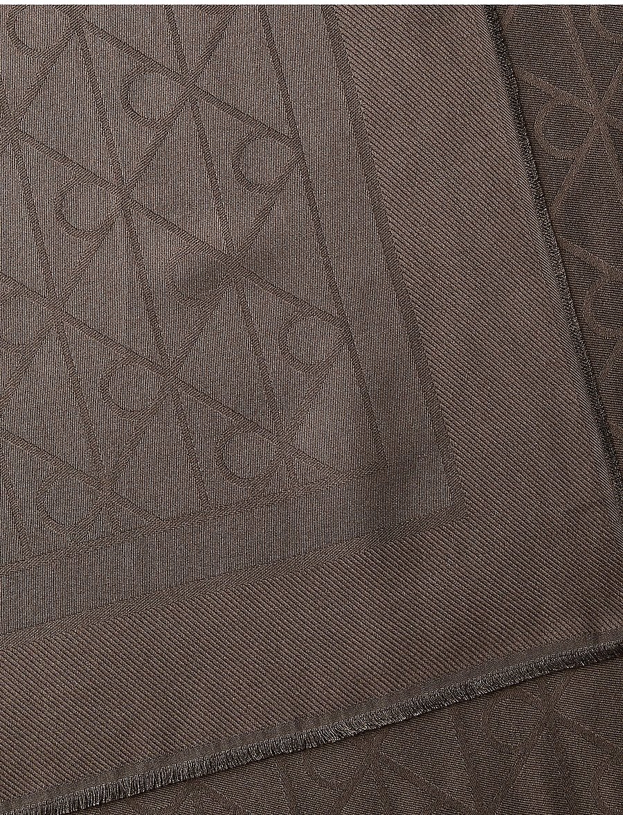 Calvin Klein - EMBLEM AOP GLOSSY TONAL SCARF - sjalar - delicioso - 2