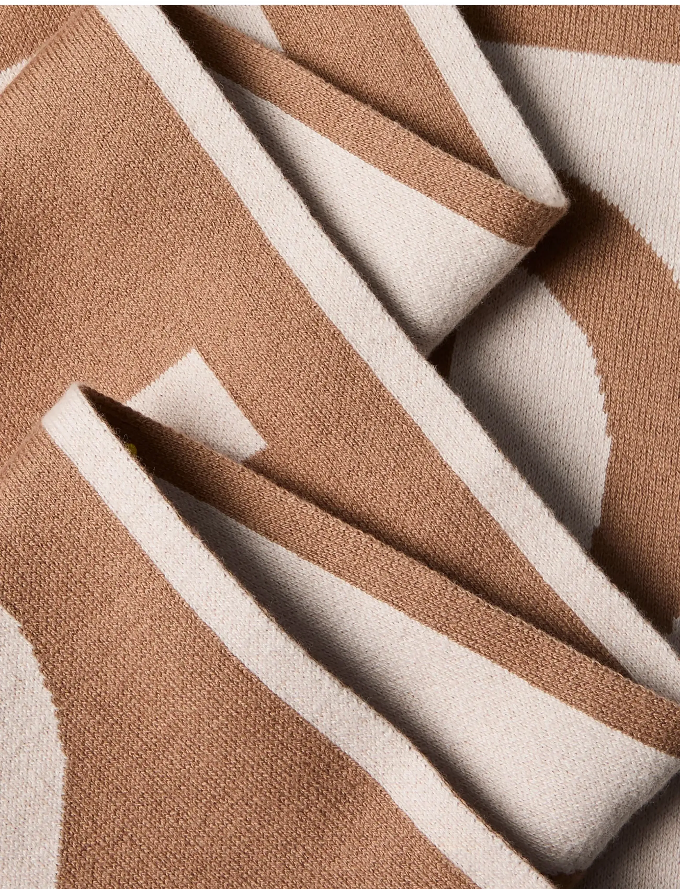 Calvin Klein - BOLD LOGO 2-TONE JAC﻿QUARD SCARF - affogat - 1