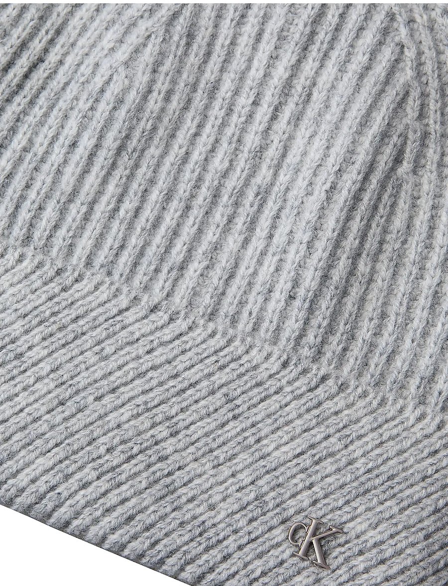 Calvin Klein - CK METAL WOOL SLANTED RIB BEANIE - mössor - bc05 mid grey heather - 2