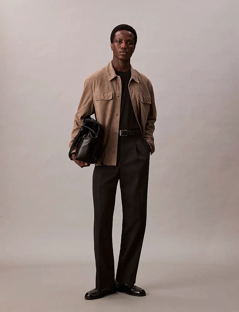 Calvin Klein - SS SUPIMA CHEST EMB CREWNECK TEE - kortærmede t-shirts - black - 0