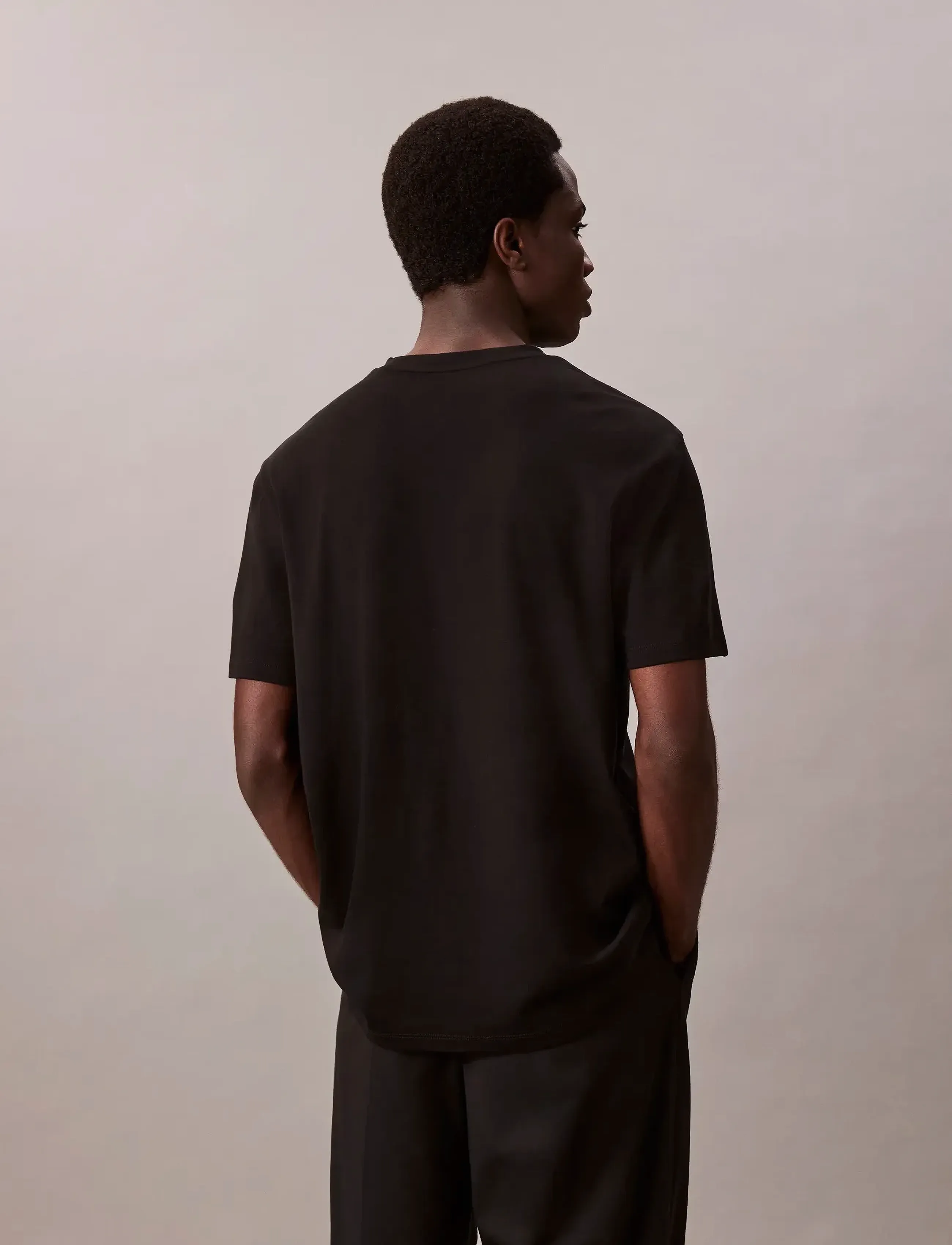 Calvin Klein - SS SUPIMA CHEST EMB CREWNECK TEE - kortærmede t-shirts - black - 4