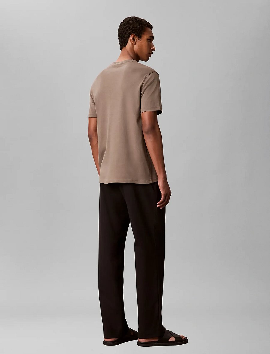 Calvin Klein - SS SUPIMA CHEST EMB CREWNECK TEE - short-sleeved t-shirts - bungee cord - 2