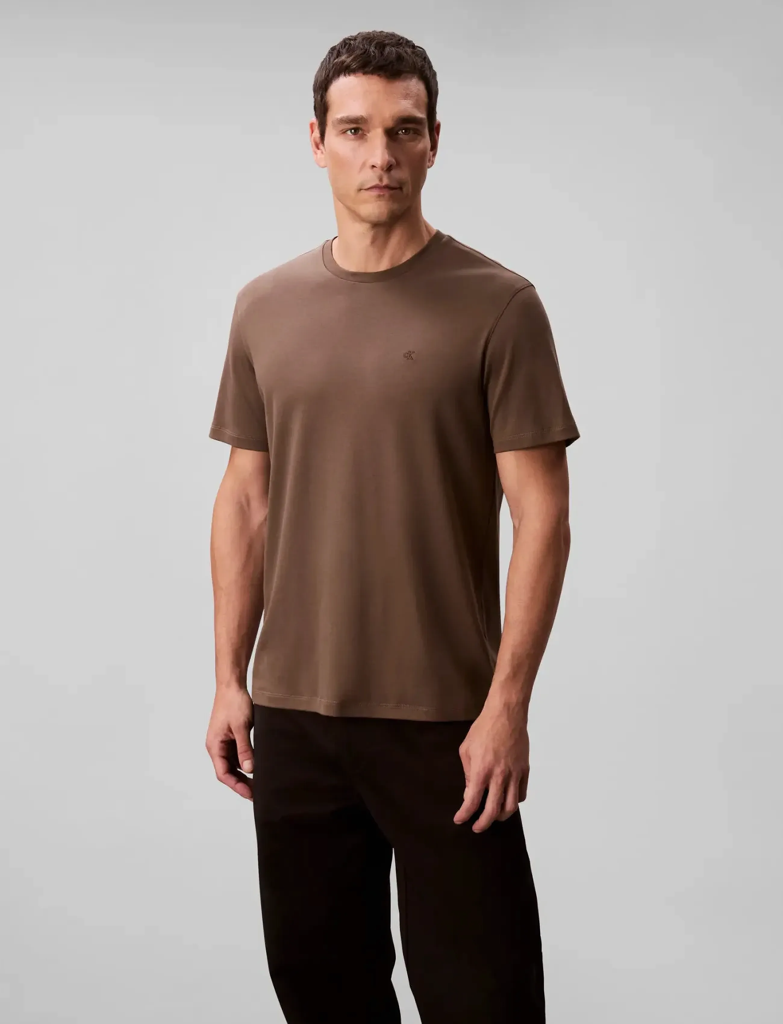 Calvin Klein - SS SUPIMA CHEST EMB CREWNECK TEE - kortærmede t-shirts - morel - 2