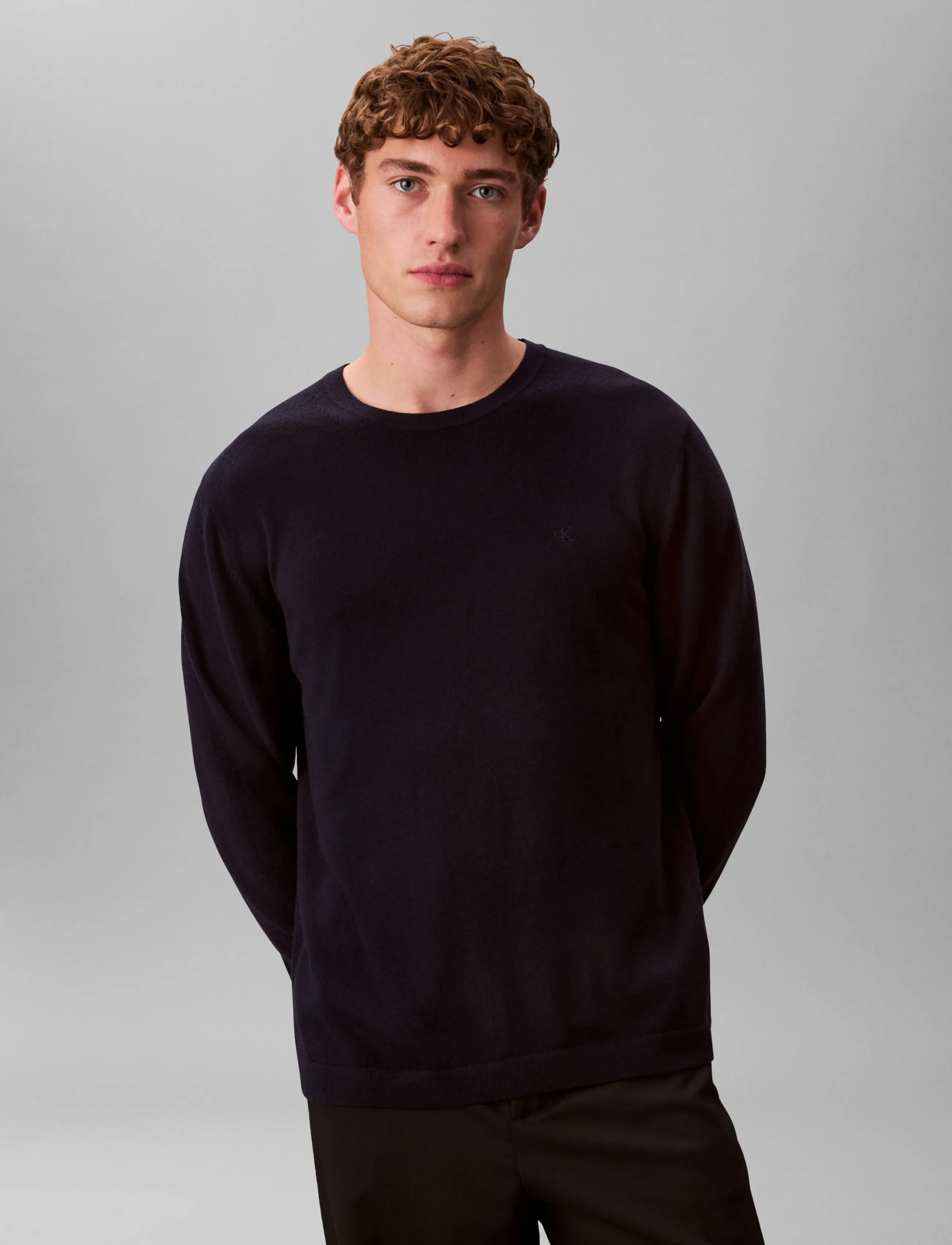 Calvin Klein - LS 100% MERINO CREW 14GG - Ümara kaelusega - dark sapphire - 4