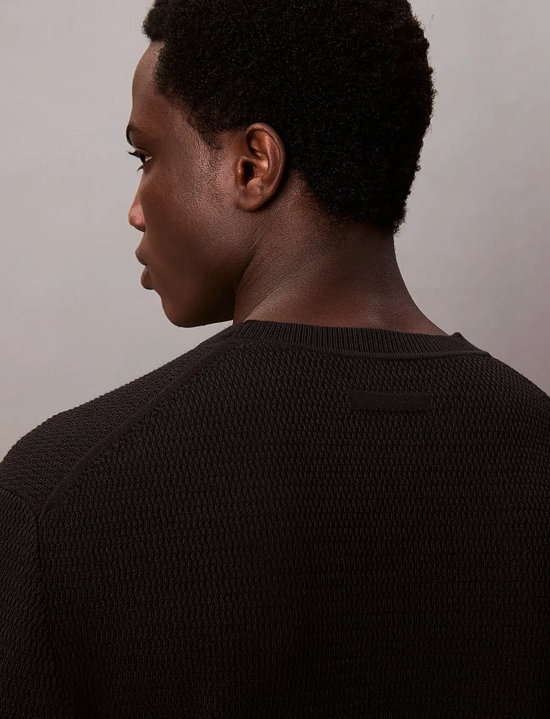 Calvin Klein - LS TEXTURE CTTN CREWNK SWEATER 1 - rundhalsad - black - 5