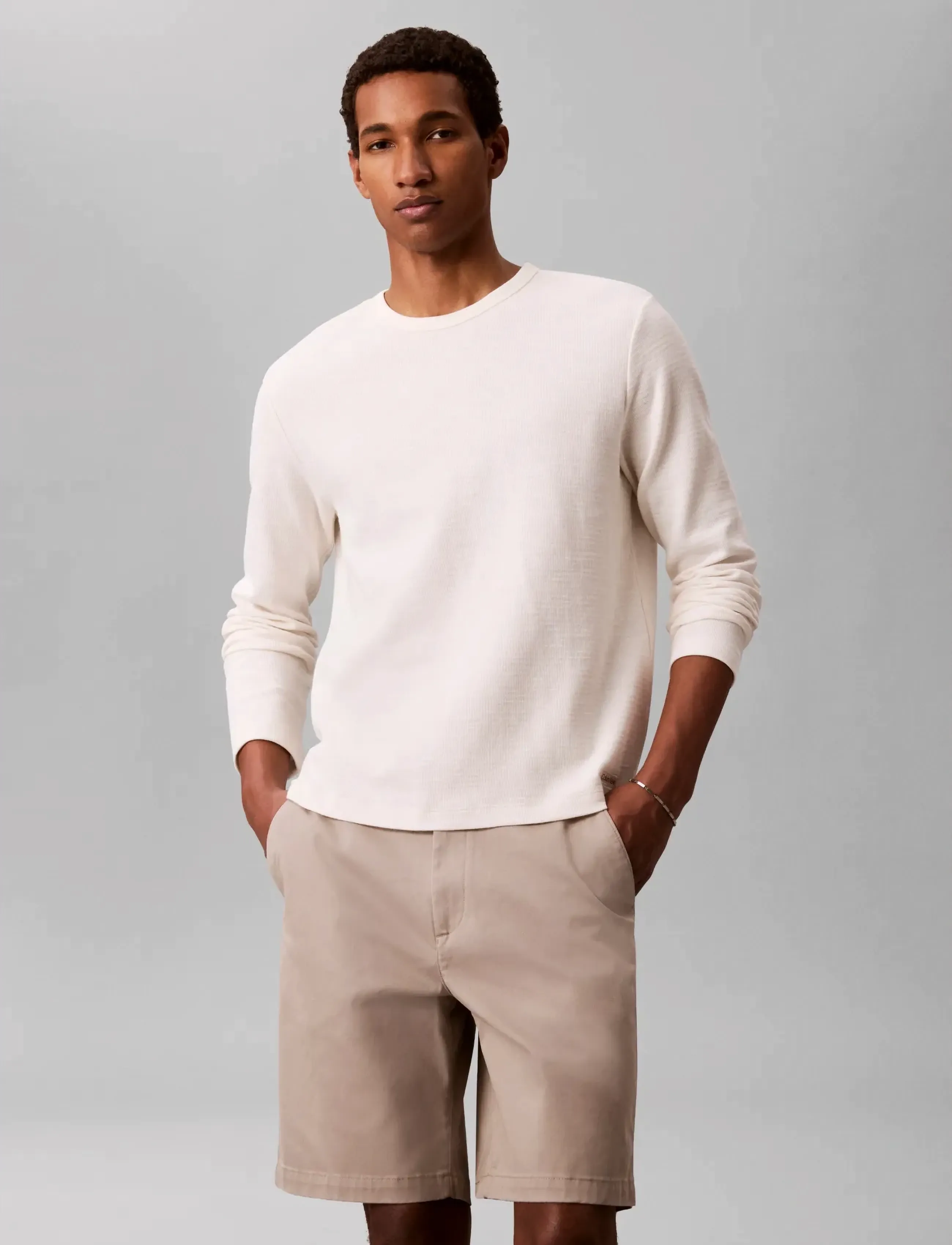 Calvin Klein - 9 IN STRAIGHT REFINED CTTN STRET - chinos shorts - vintage khaki - 3