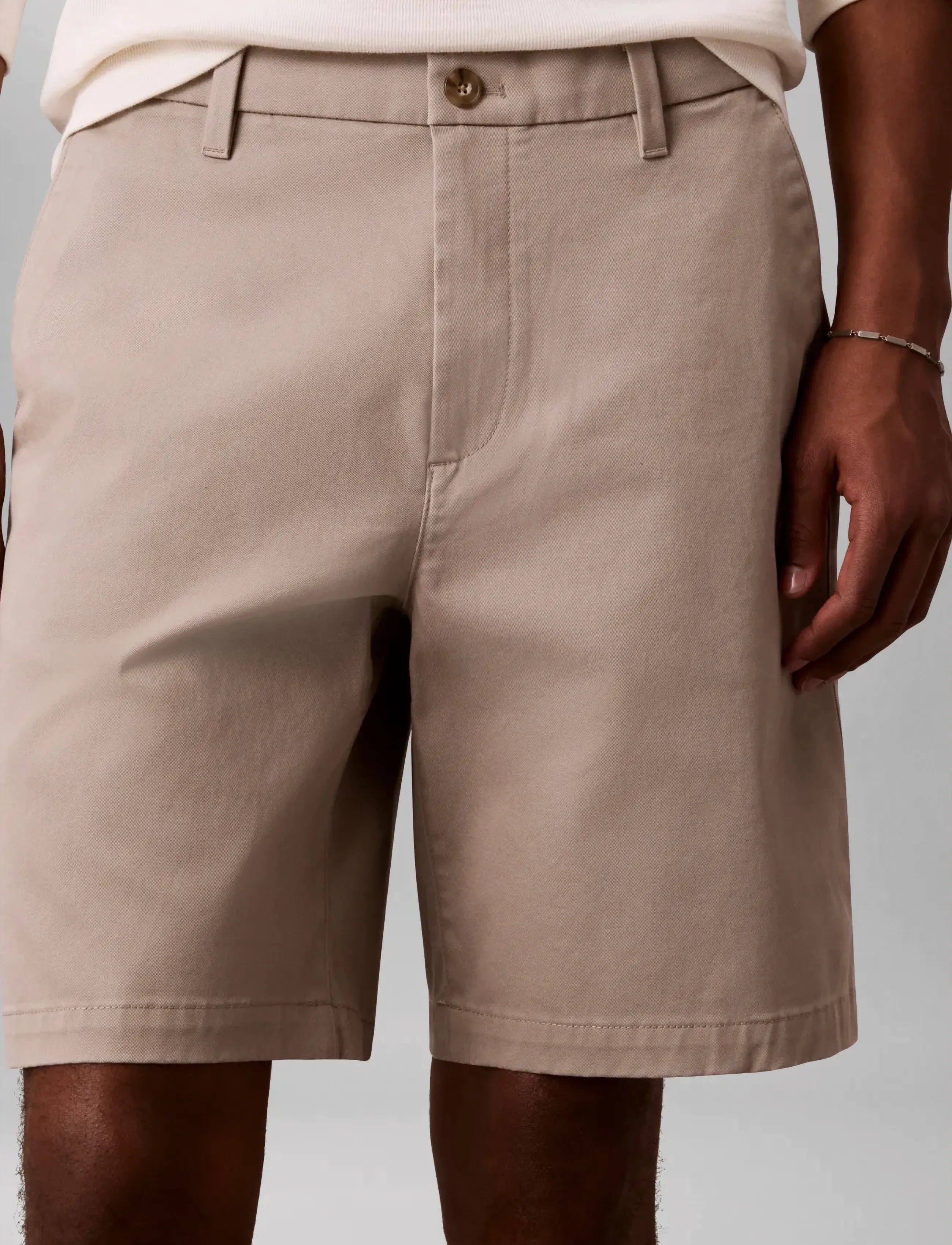 Calvin Klein - 9 IN STRAIGHT REFINED CTTN STRET - chinos shorts - vintage khaki - 5