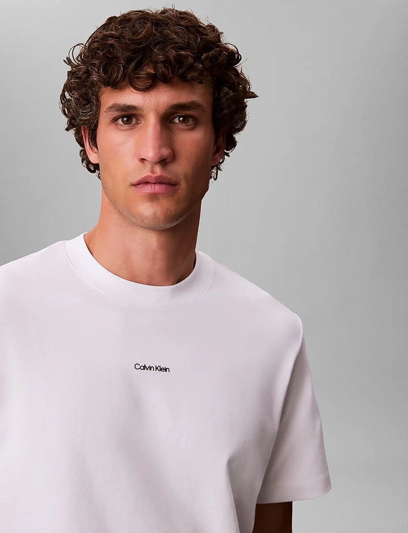 Calvin Klein - SS STRETCH COTTON PIQUE NANO TEE - kortærmede t-shirts - bright white - 4