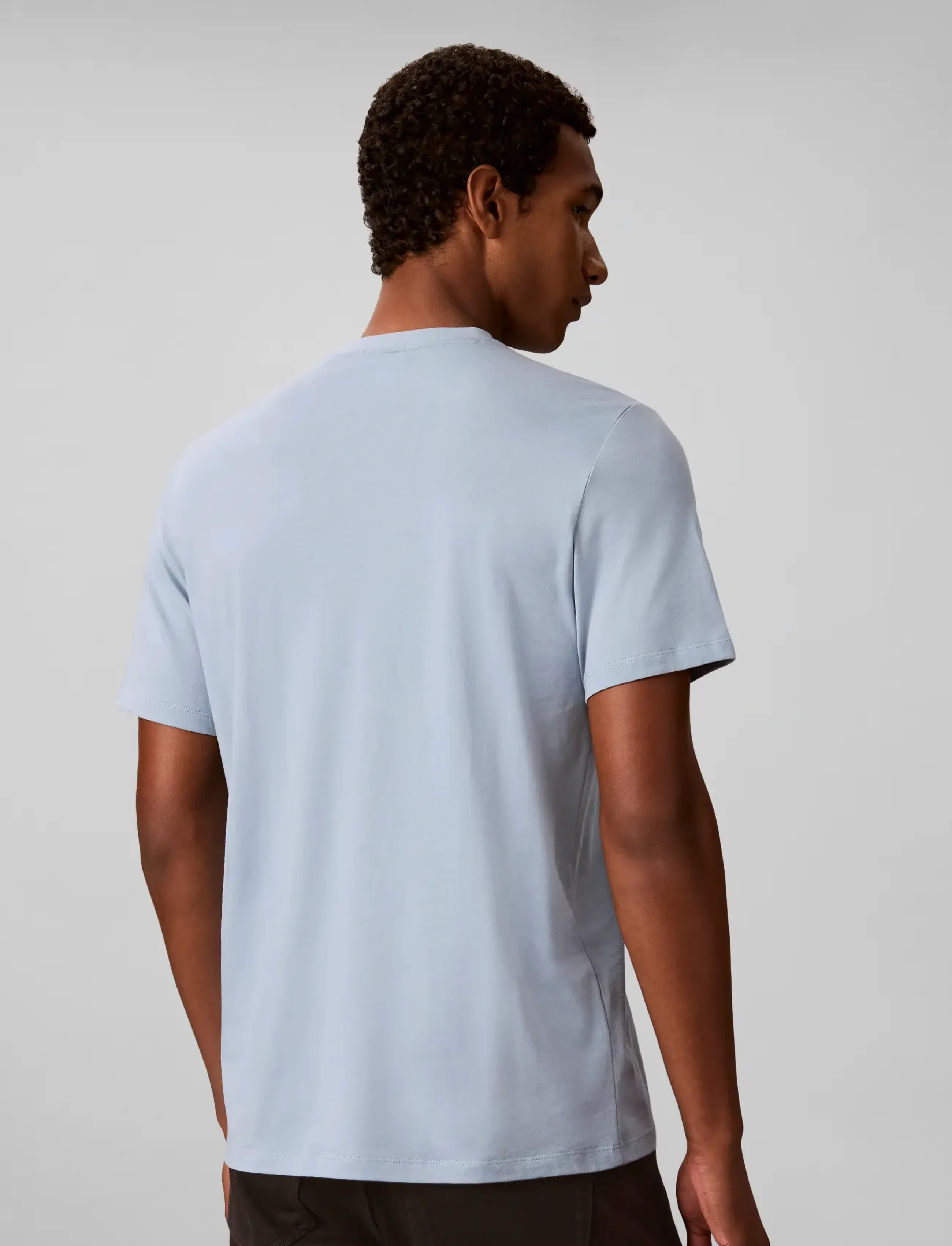 Calvin Klein - SS MICRO LOGO CREWNECK TEE - kurzärmelige t-shirts - ashley blue - 2