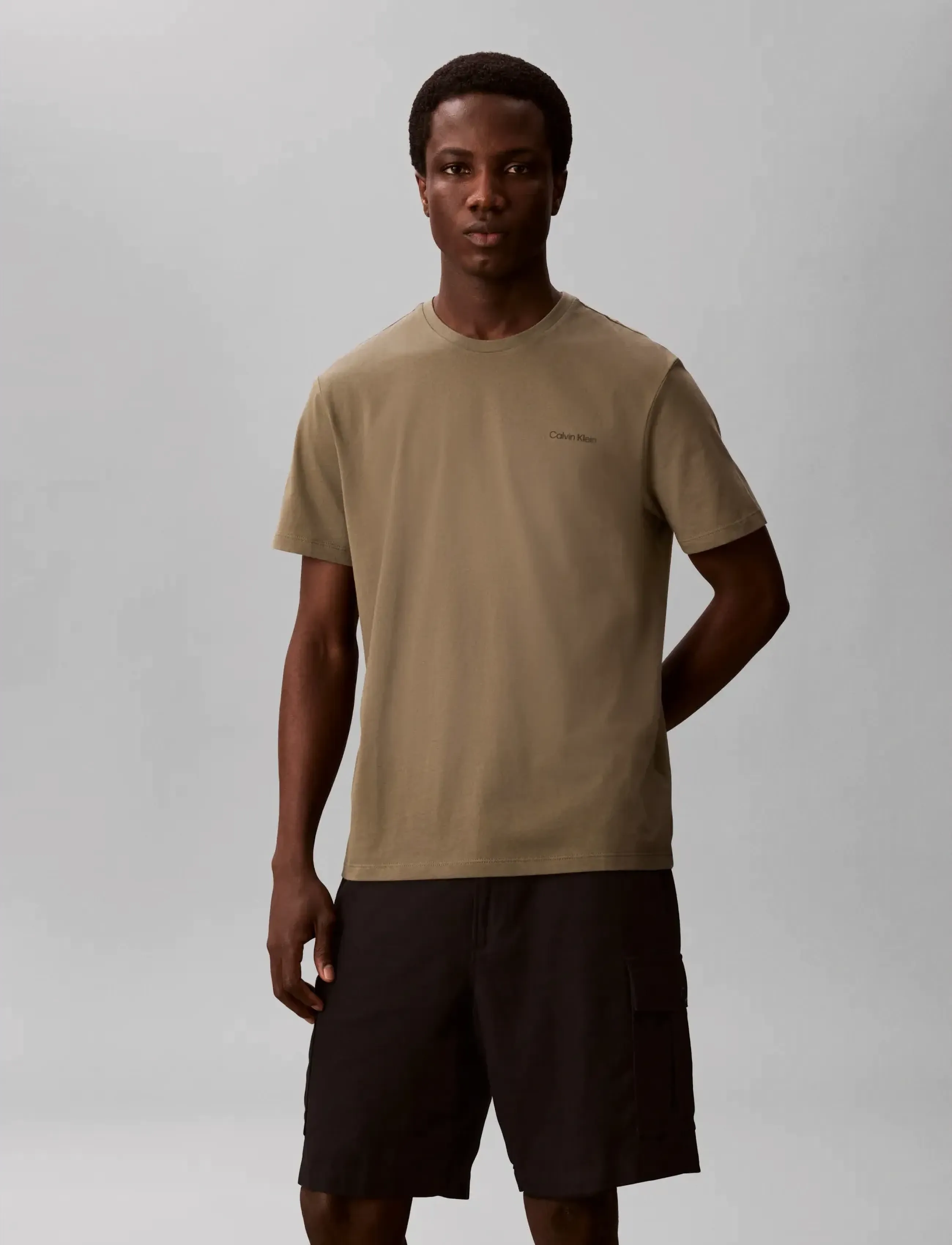 Calvin Klein SS MICRO LOGO CREWNECK TEE - T-Shirts - DUSTY OLIVE / khaki/green