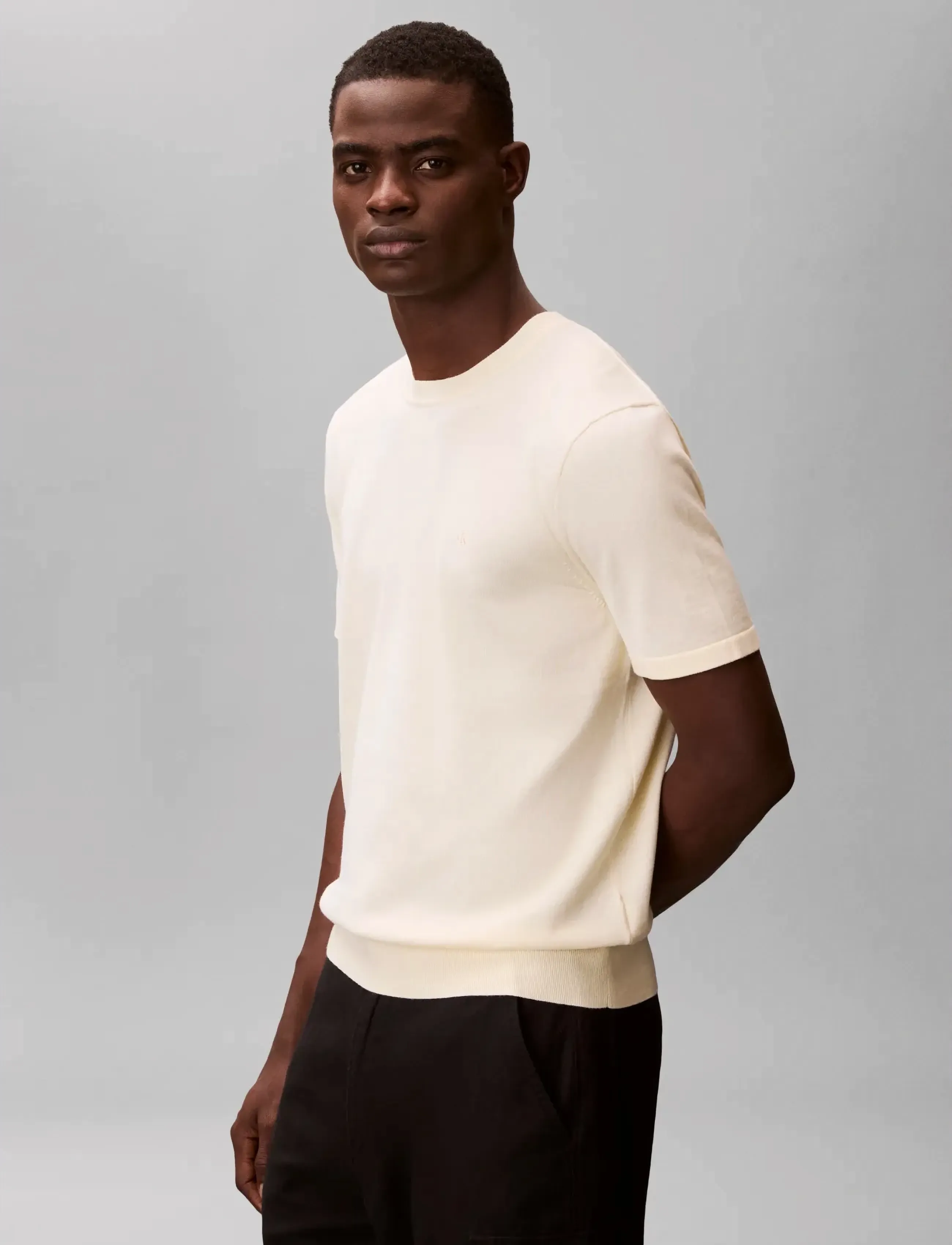 Calvin Klein - SS SUPIMA COTTON CREW 14GG - short-sleeved t-shirts - pear sorbet - 4