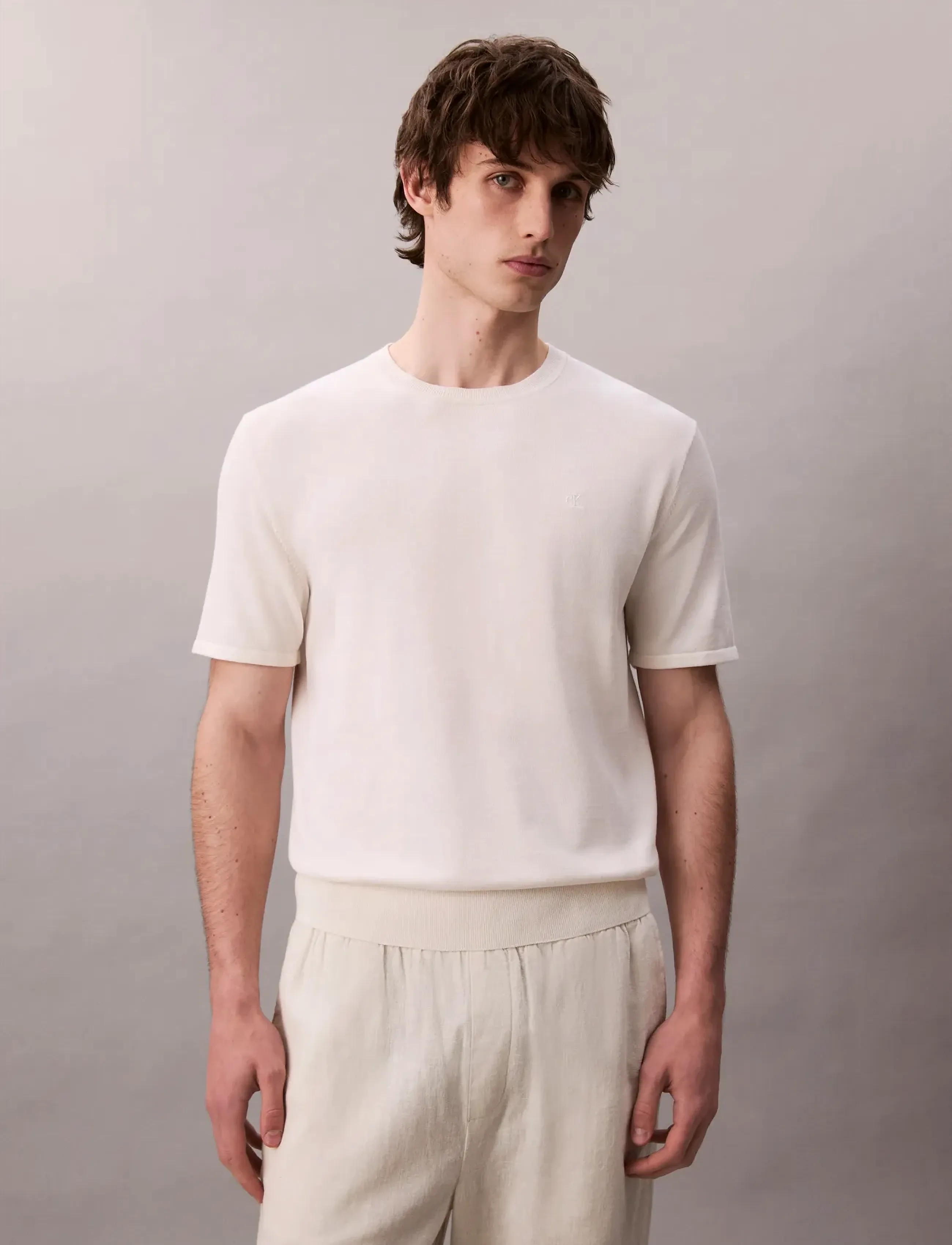 Calvin Klein SS SUPIMA COTTON CREW 14GG - Winter deals - TOFU / cream