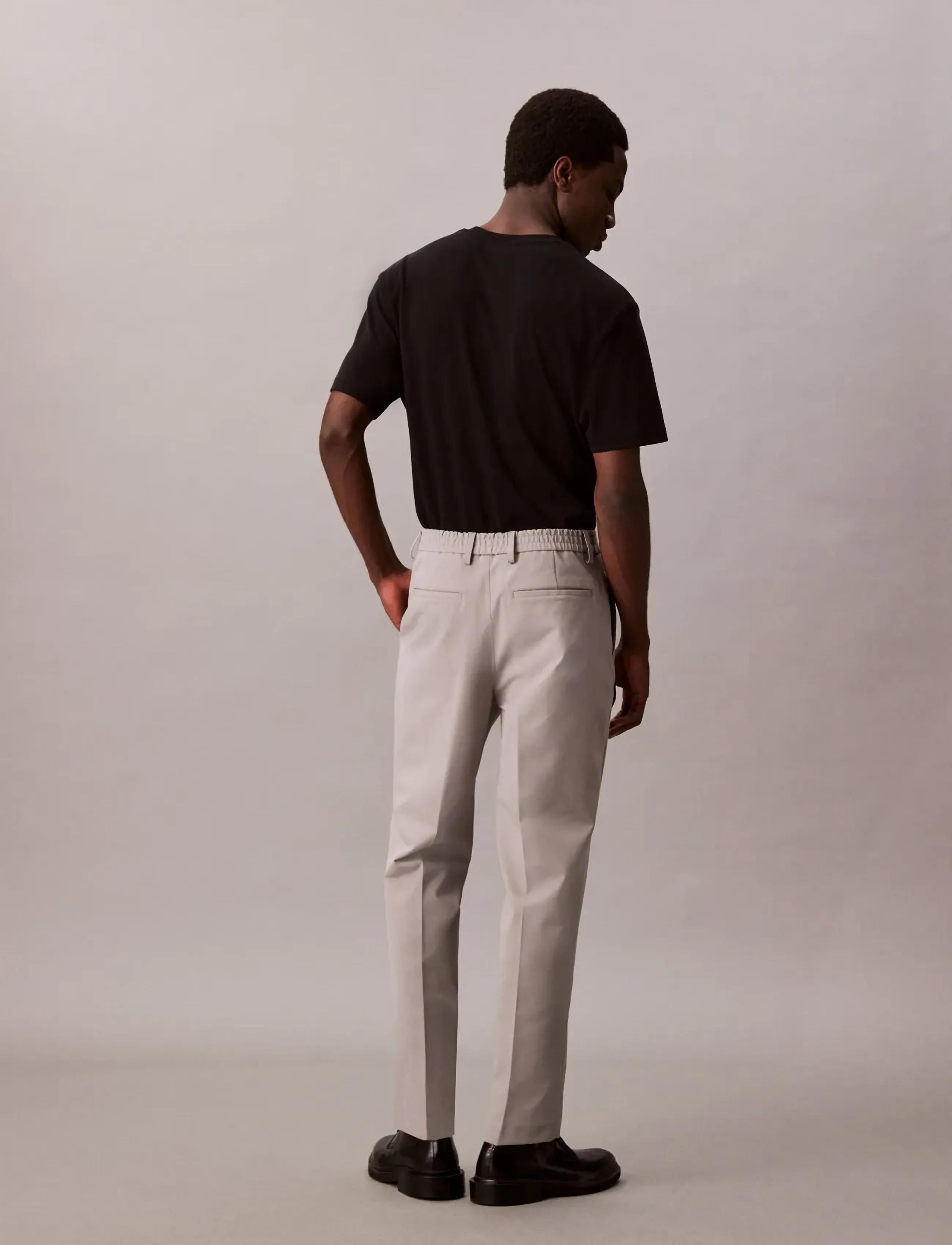 Calvin Klein - TECH HALF ELASTIC TROUSER - business - mourning dove - 5