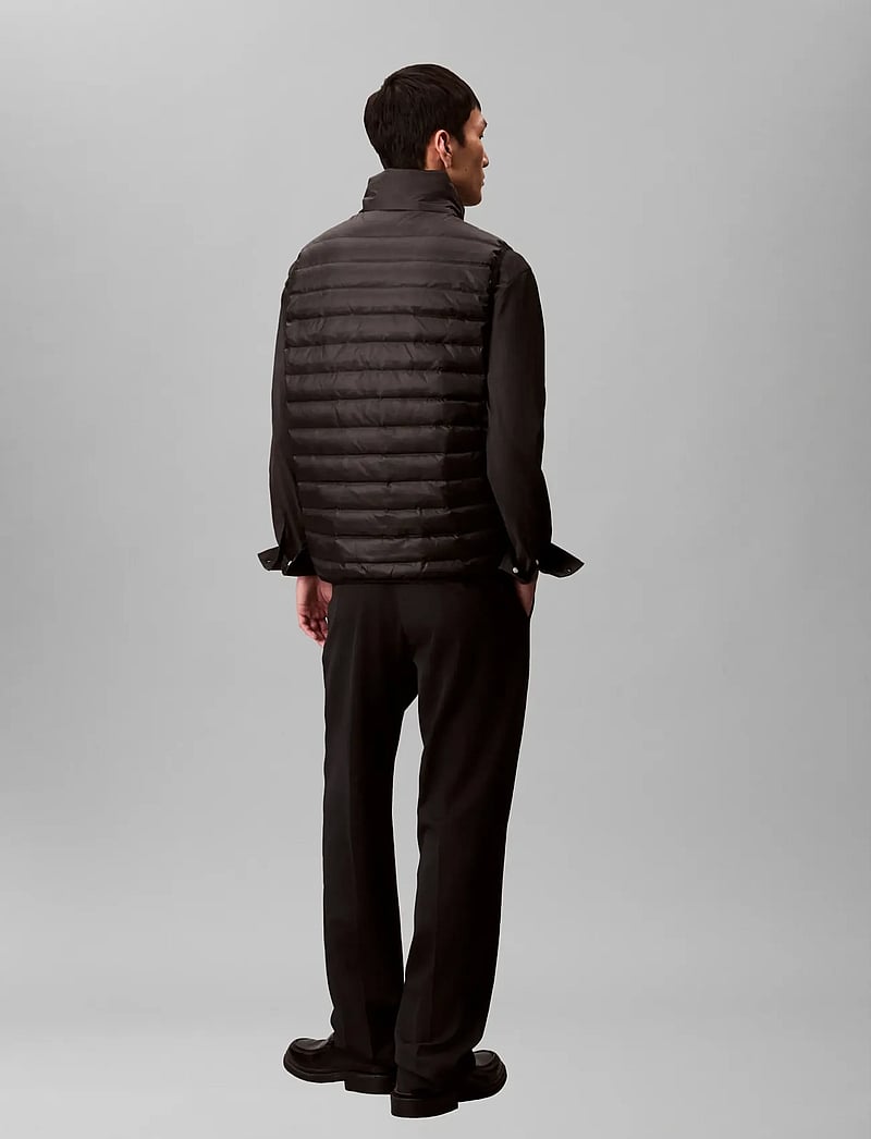 Calvin Klein - SLVLSS LT WT NYLON PUFFER VEST - veste - black - 2