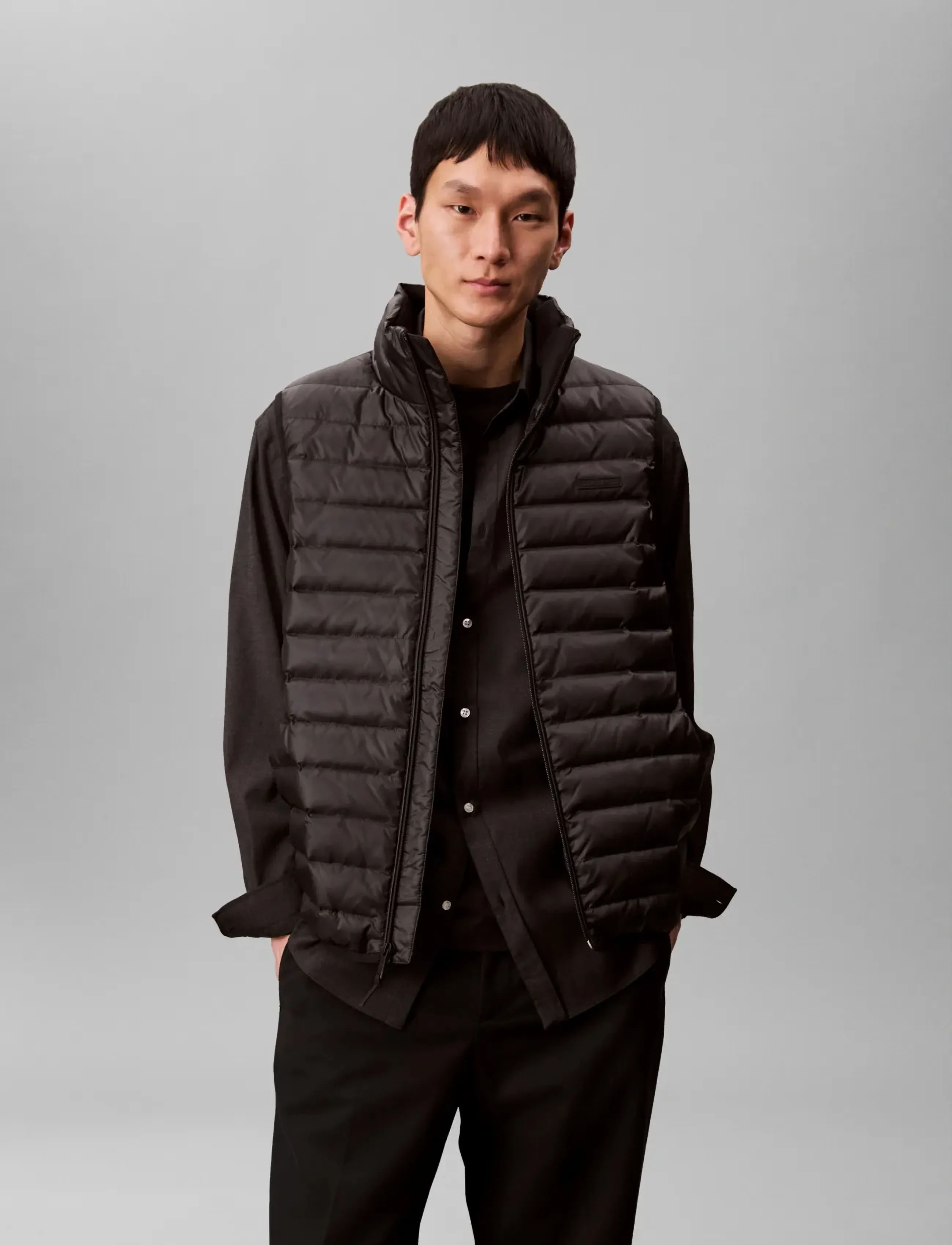 Calvin Klein - SLVLSS LT WT NYLON PUFFER VEST - vests - black - 3