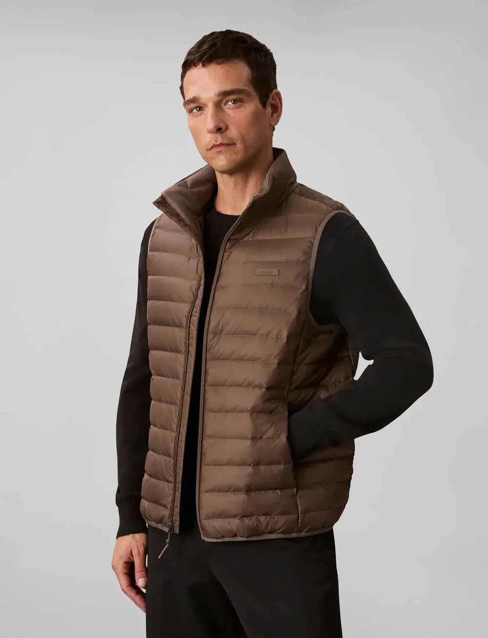 Calvin Klein - SLVLSS LT WT NYLON PUFFER VEST - kamizelki - morel - 4