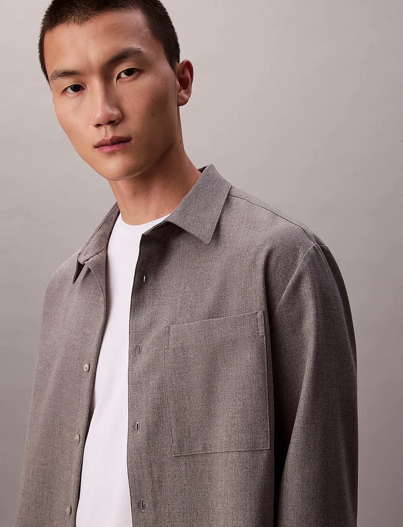 Calvin Klein - LS SOLID SILK WOOL EASY SHIRT - shop efter anledning - marble gray - 2