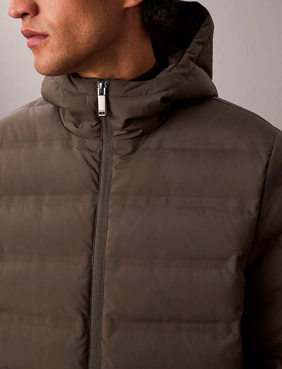 Calvin Klein - LS PACKABLE EMBOSSED LOGO QUILTE - down jackets - beluga - 4