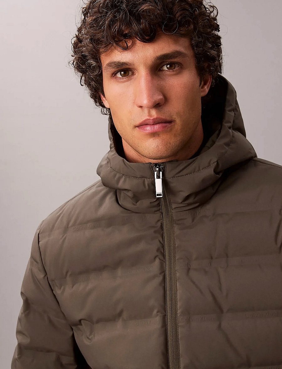 Calvin Klein - LS PACKABLE EMBOSSED LOGO QUILTE - down jackets - beluga - 5