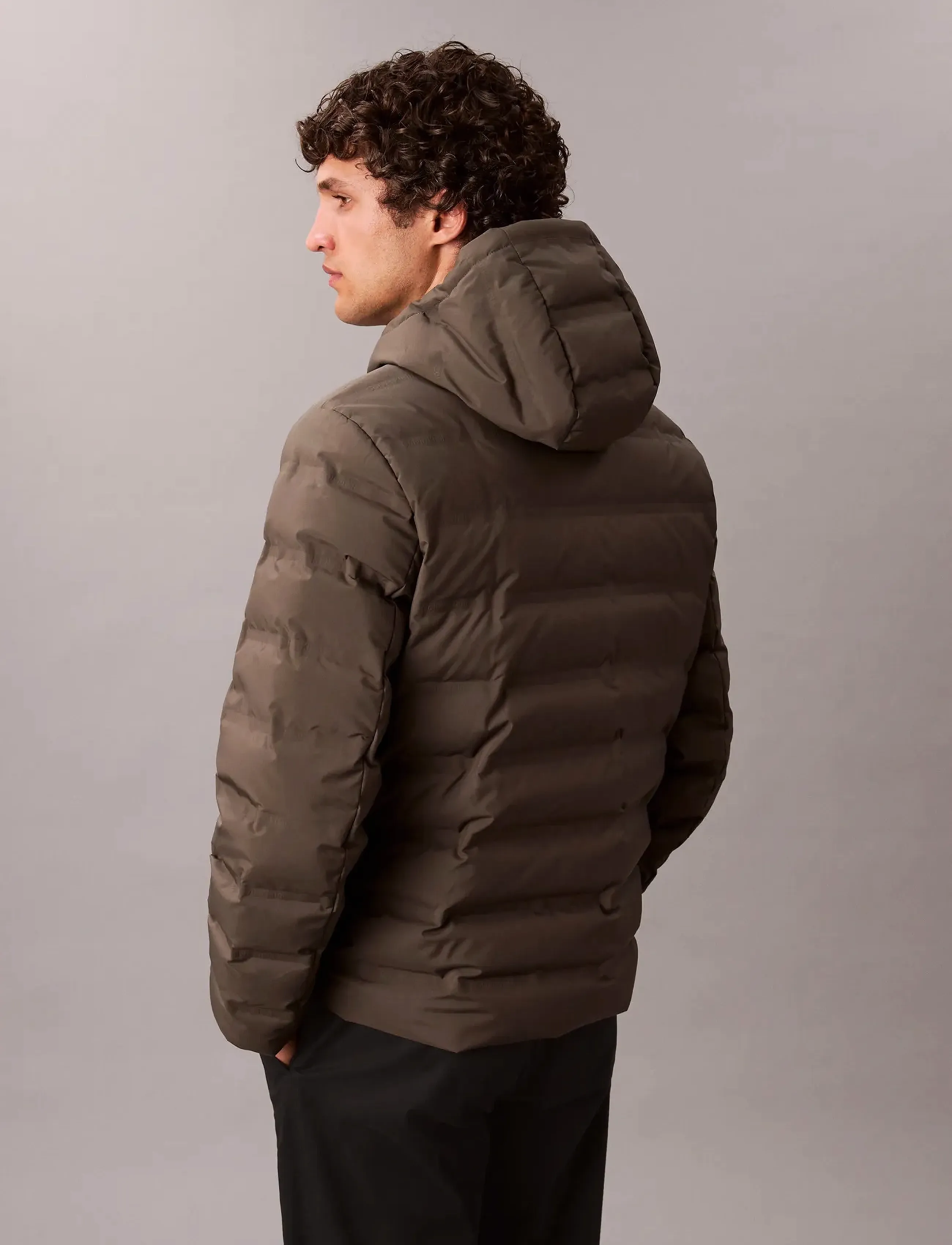 Calvin Klein Ls Packable Embossed Logo Quilte dunjackor herr – bild 6