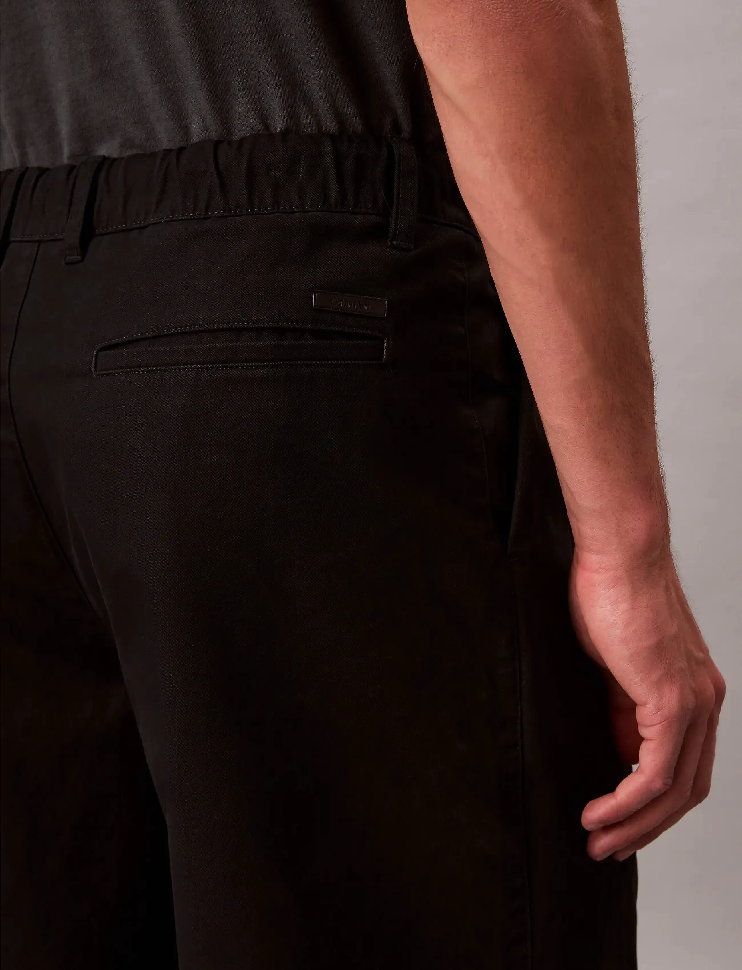 Calvin Klein - COTTON PLEATED HALF ELASTIC PANT - ikdienas bikses - black - 5