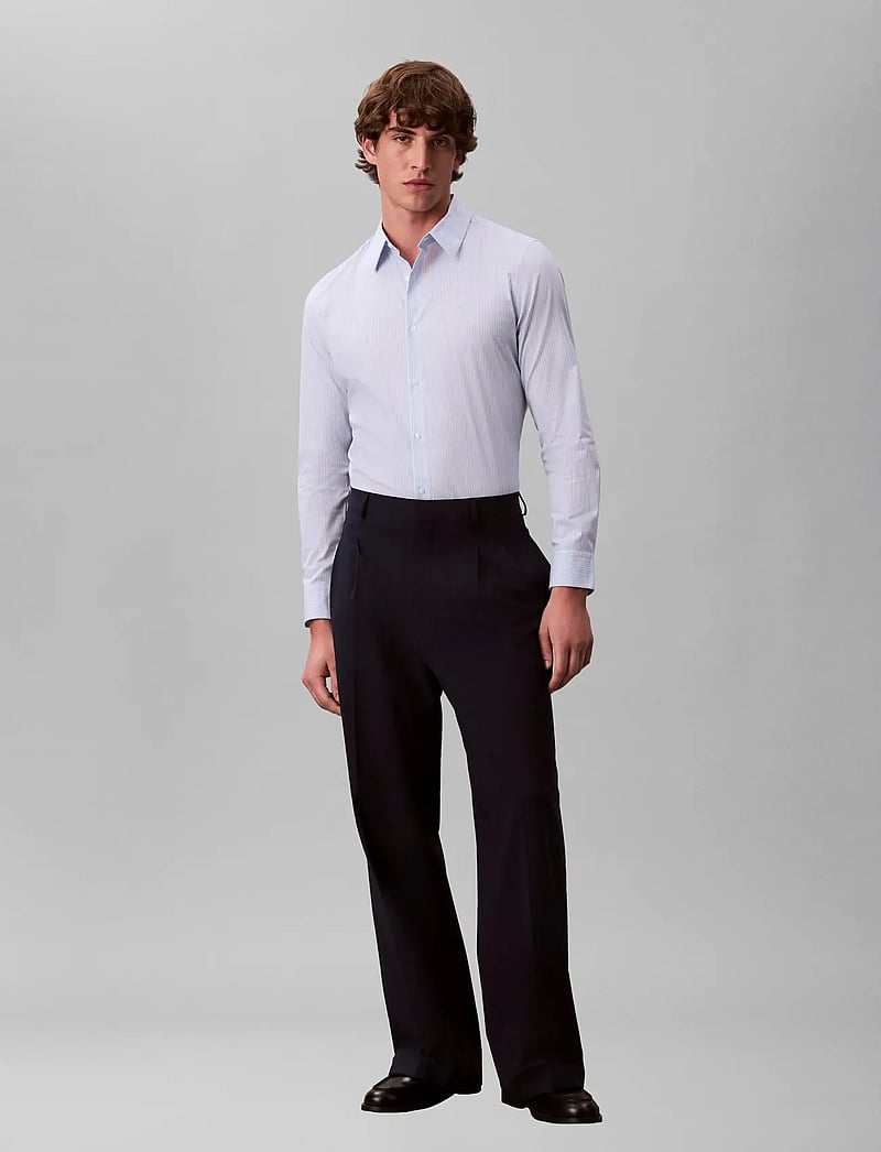 Calvin Klein - LS THIN MULTI STRIPE STRETCH SLI - stribede skjorter - frozen fjord - 3