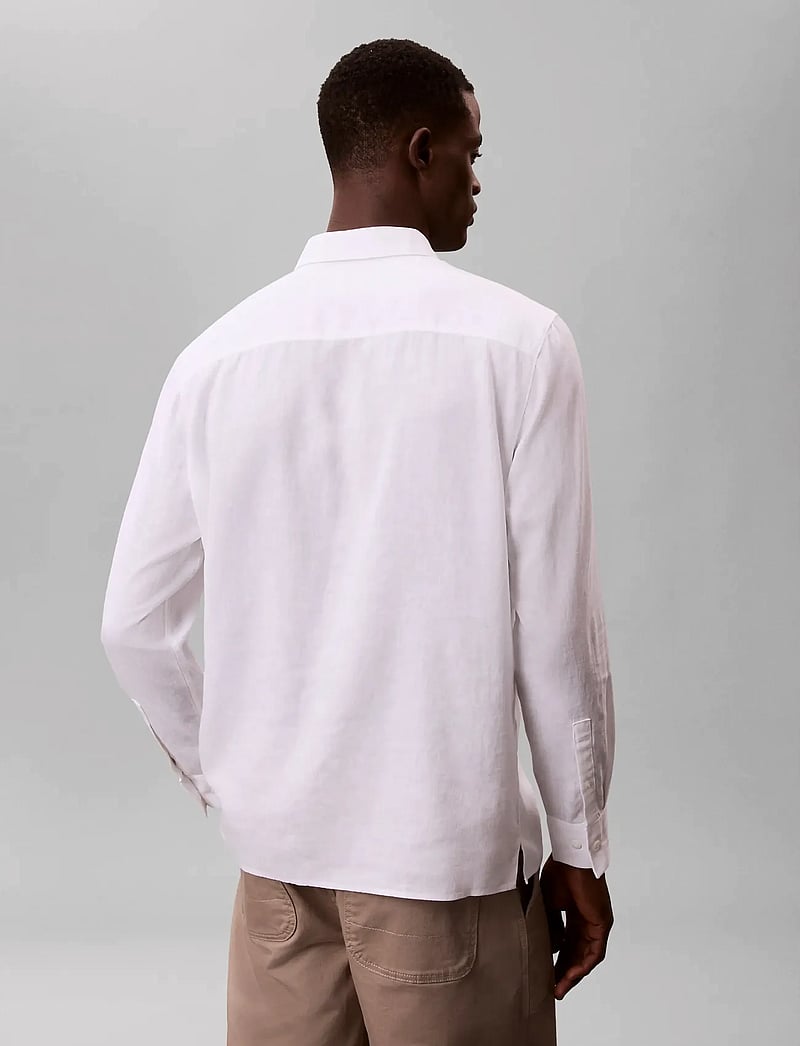 Calvin Klein - LS SOLID LINEN CLASSIC SHIRT - linneskjortor - brilliant white - 2