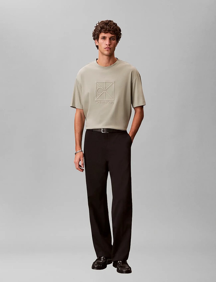 Calvin Klein - SS RLXD PREMIUM INTERLOCK EMBLEM - kurzärmelige t-shirts - shadow - 0