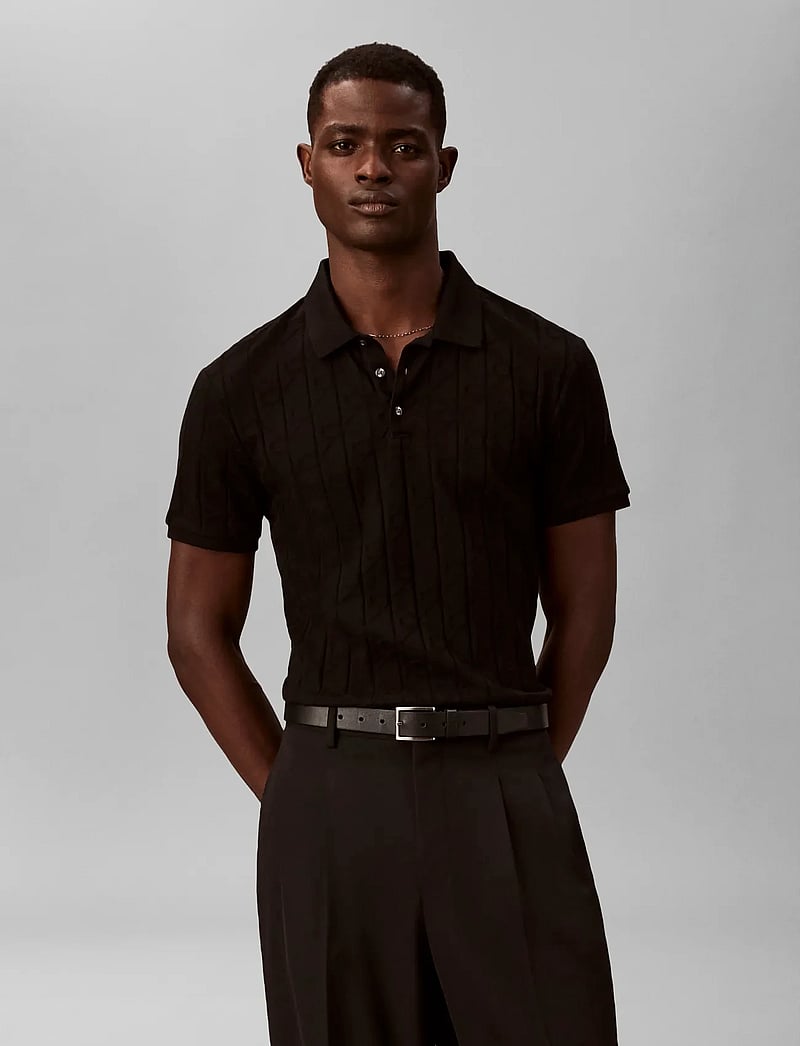 Calvin Klein - SS DBL MERCERIZED EMBLEM JACQUAR - kortærmede poloer - black - 3