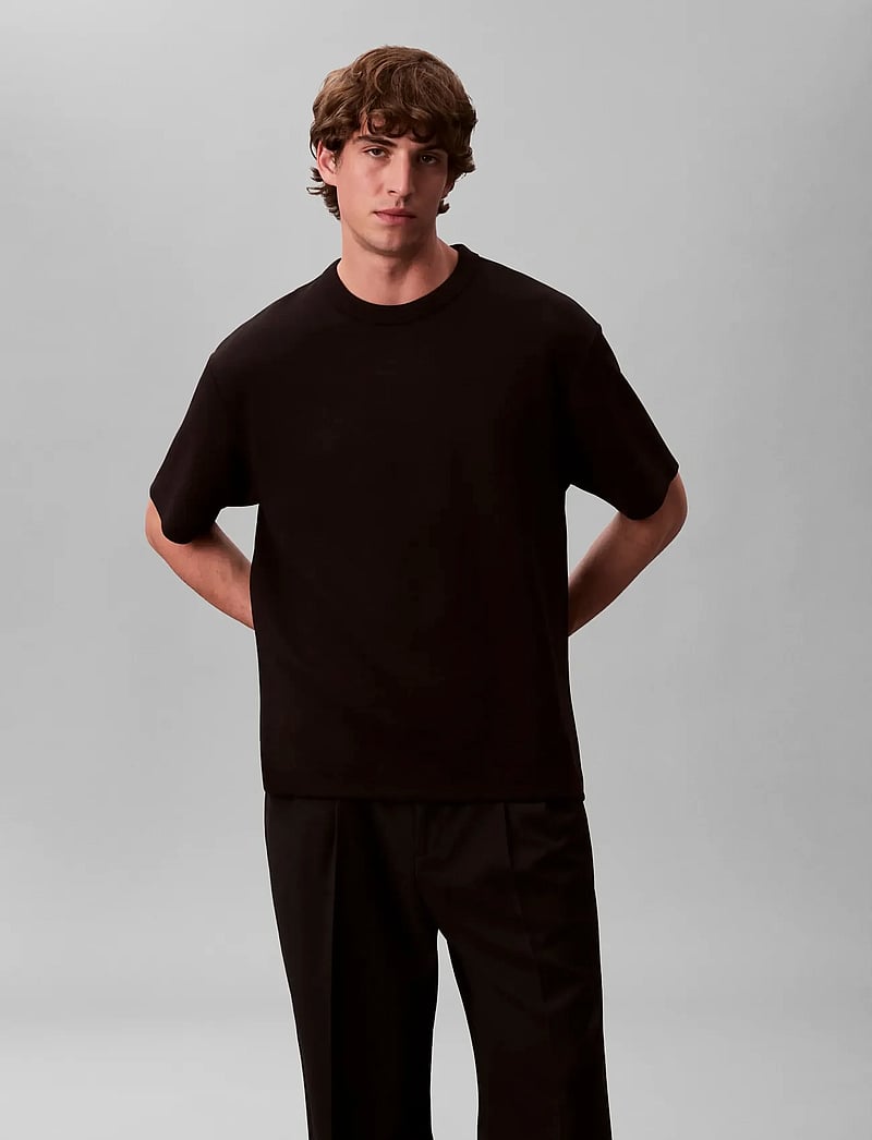 Calvin Klein - SS CRINKLE CREPE SPACER TEE - kurzärmelig - black - 0