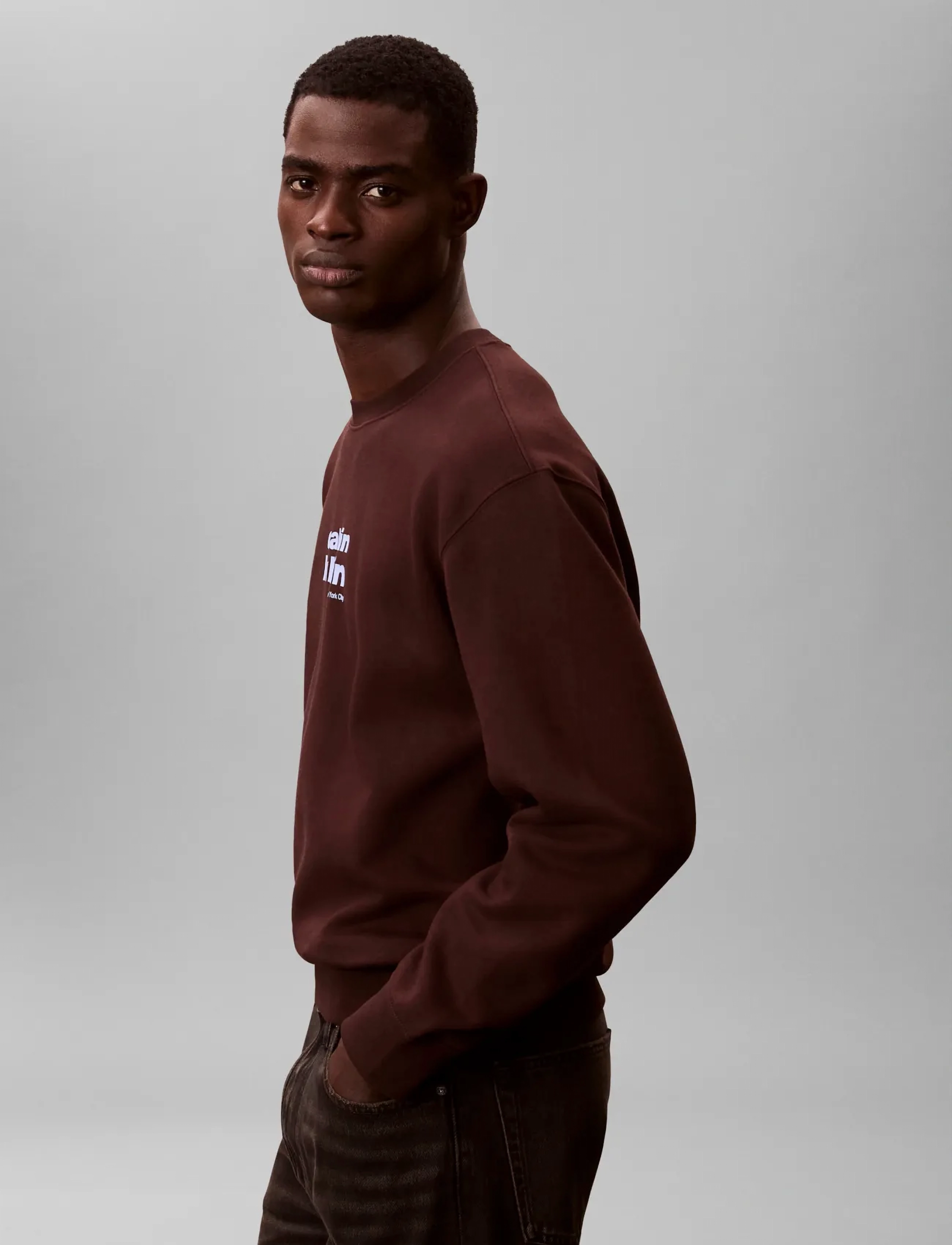Calvin Klein - LS 350FLEECE RETRO GRAPHIC CREWN - Ümmarguse kaelusega kudumid - rich brown - 5