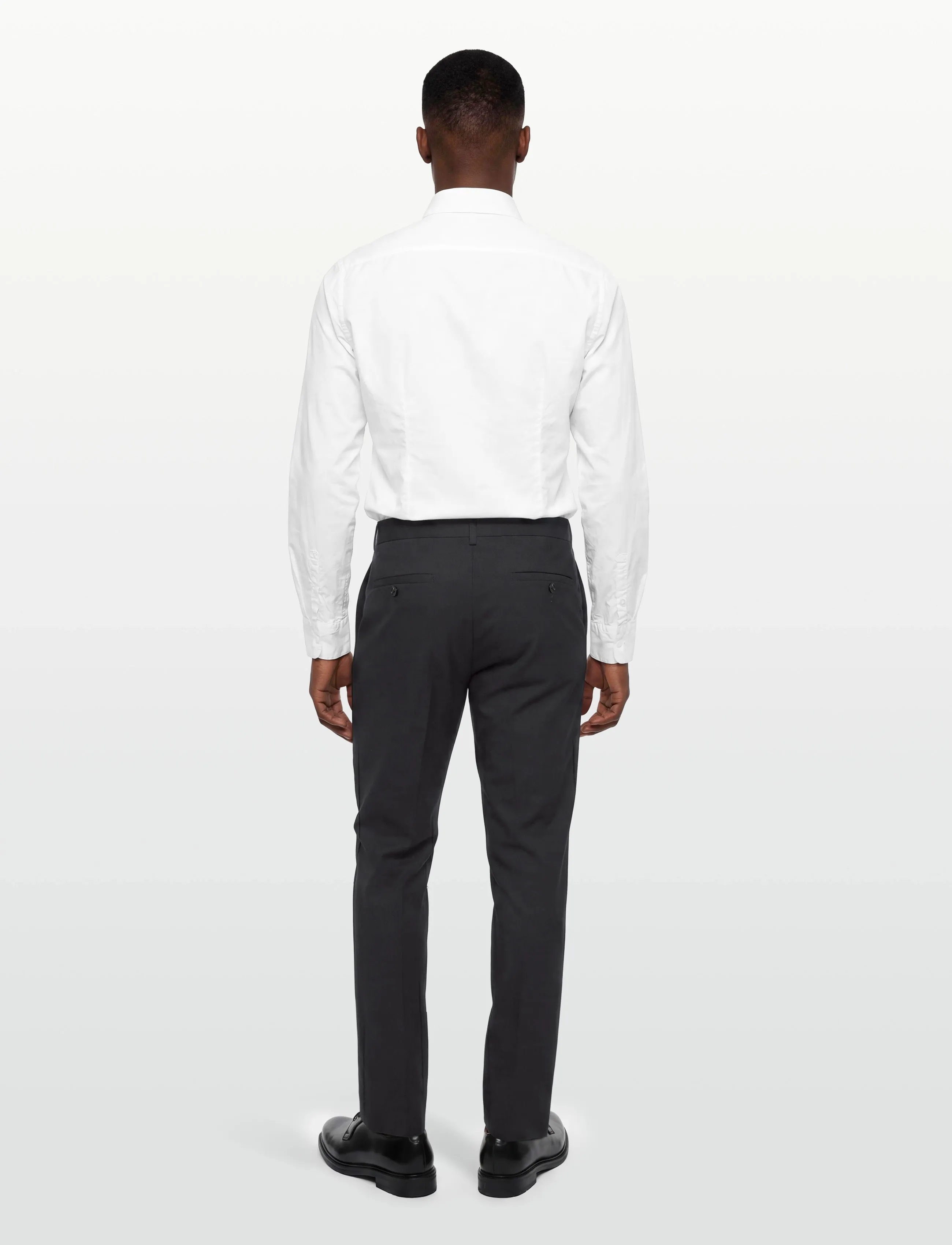 Calvin Klein - TAPERED PLTD SATEEN CHINO TROUSE - casual bukser - black - 4