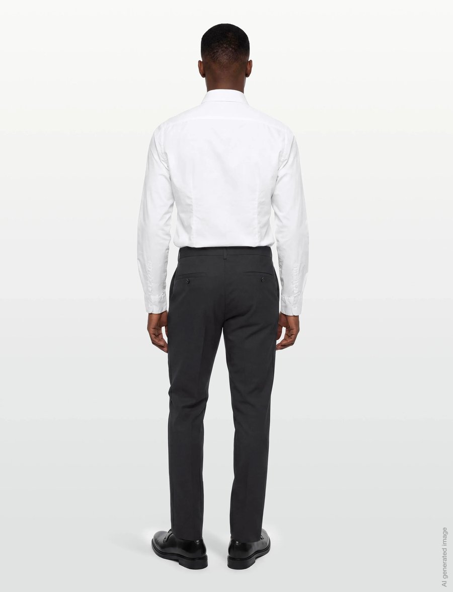 Calvin Klein - TAPERED PLTD SATEEN CHINO TROUSE - freizeithosen - black - 4