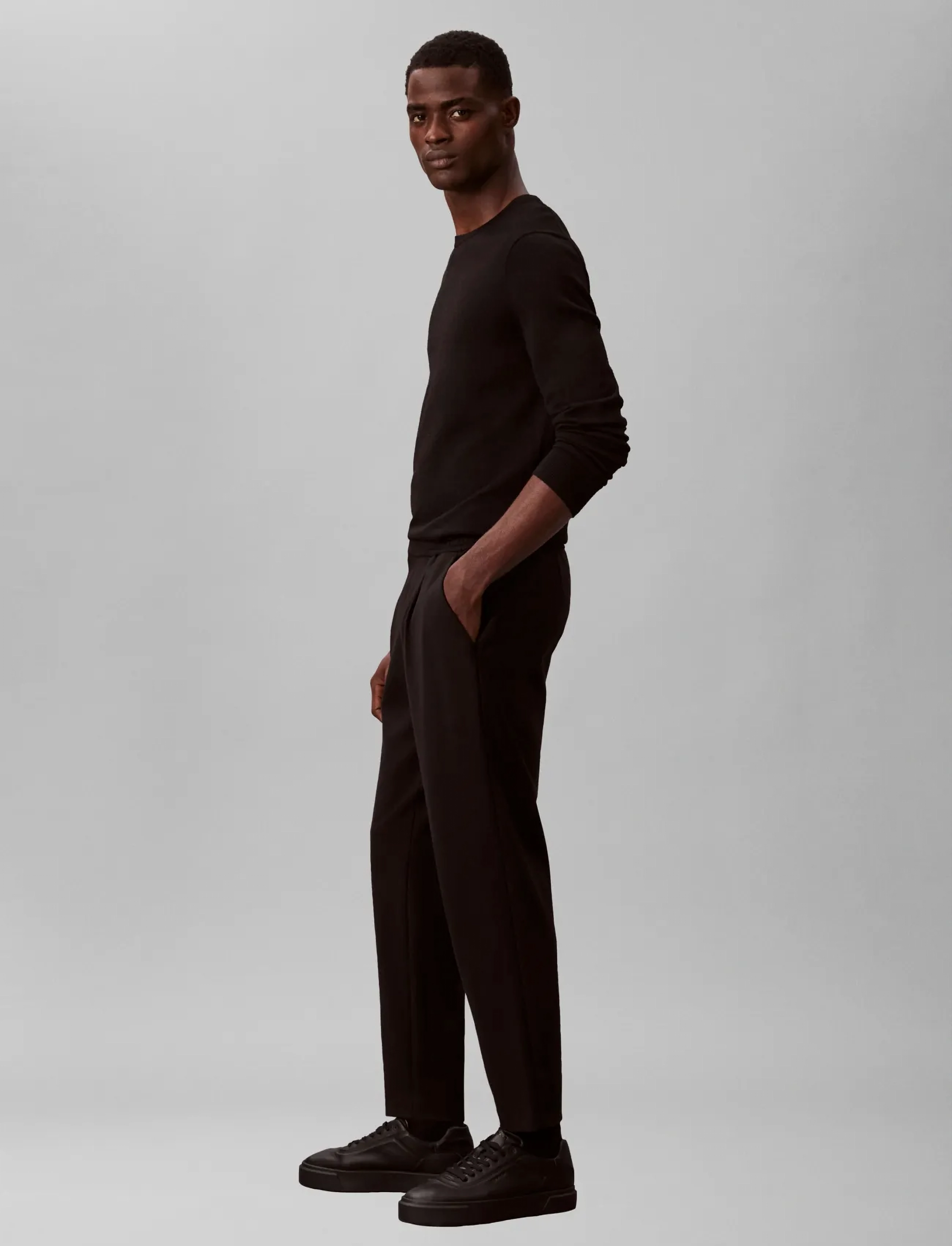 Calvin Klein - SLIM TAPERED KNIT PLEATED PANT - kostymbyxor - black - 5