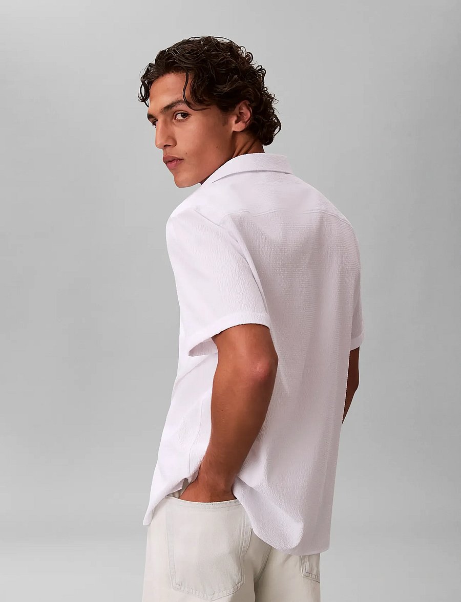 Calvin Klein - SS SOLID SEERSUCKER CLASSIC SHIR - kortärmade skjortor - brilliant white - 4